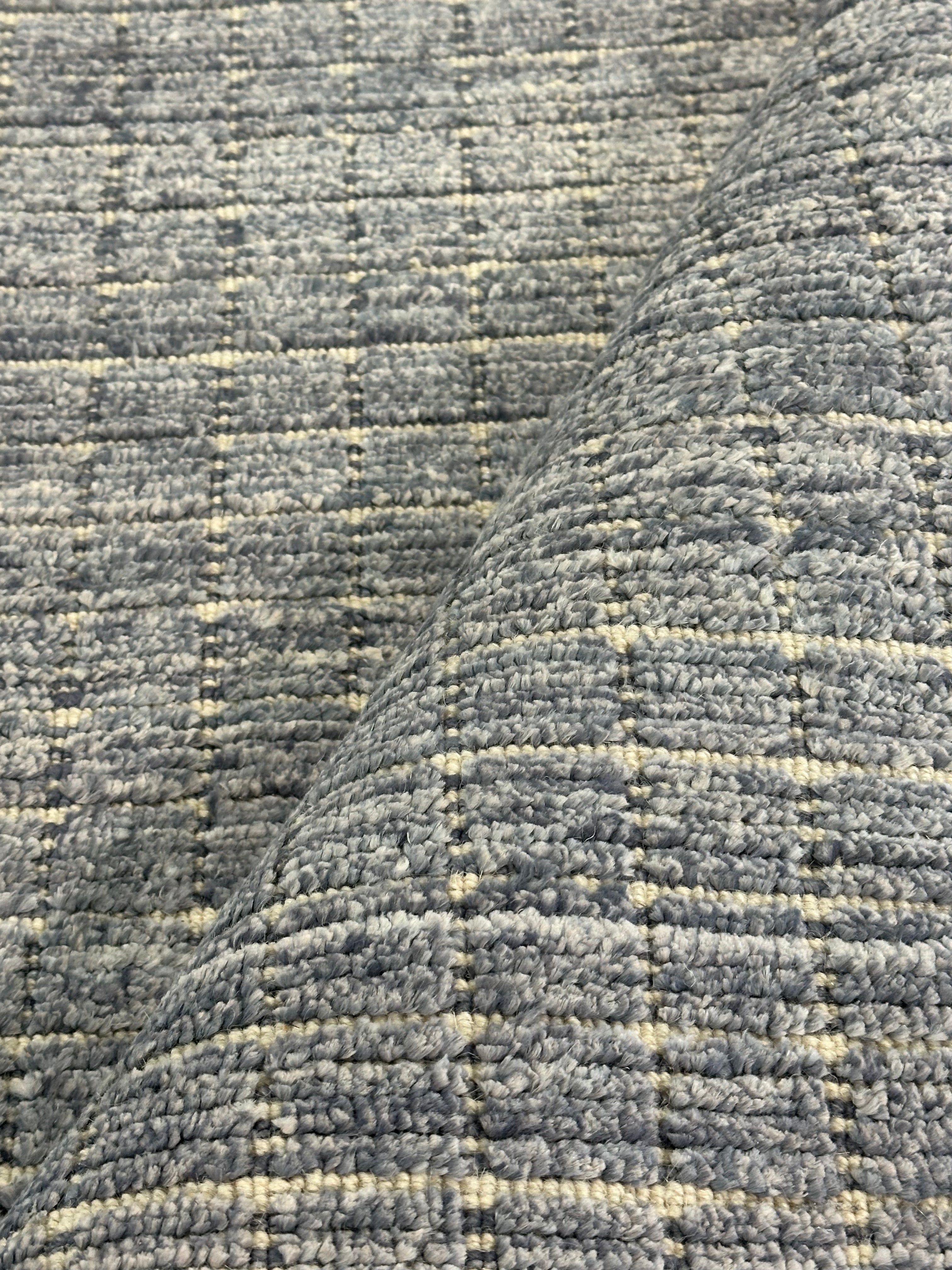 Lomas Handwoven Light Blue Rug (Multiple Sizes)