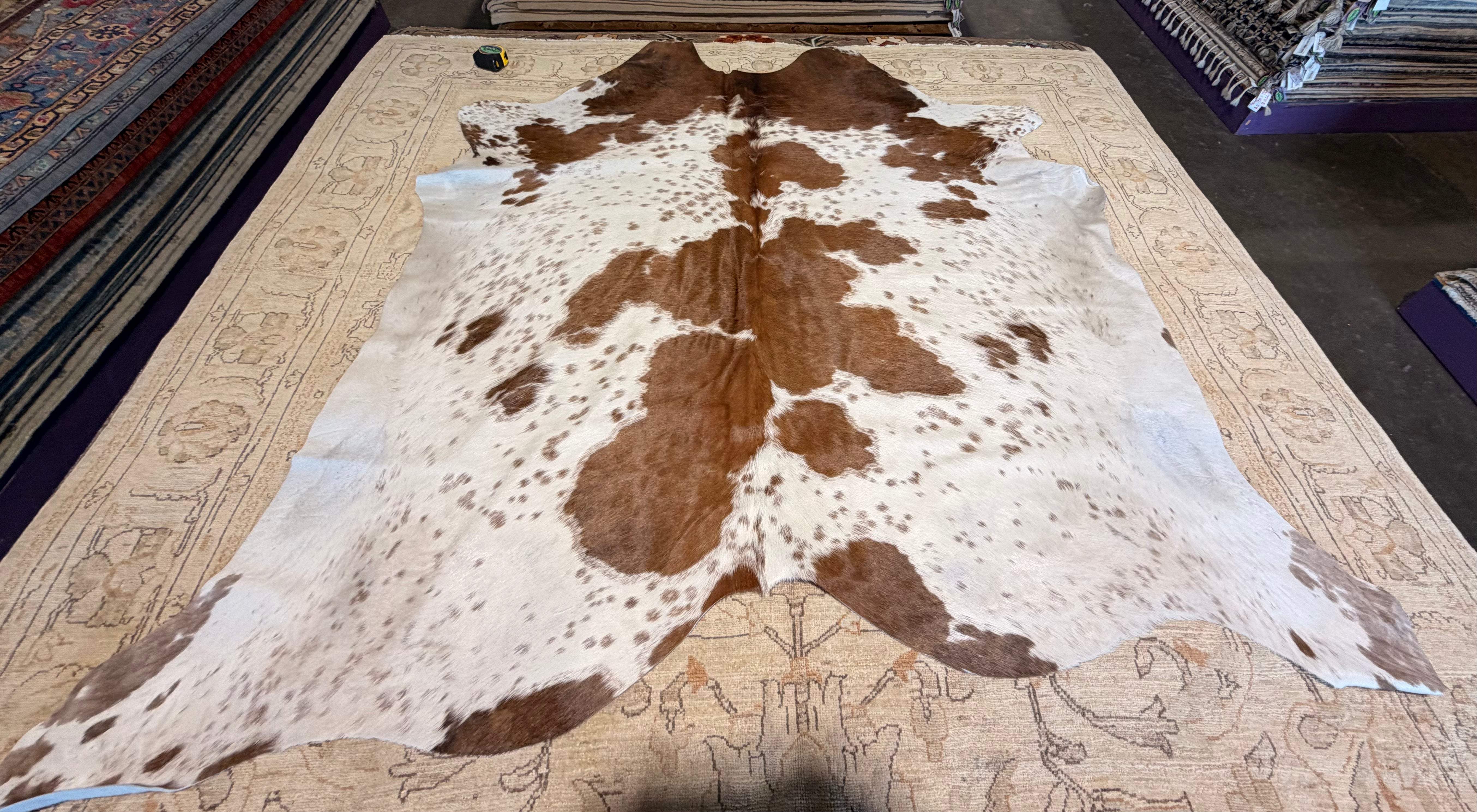 Exotic Tricolor 6.2x6.5 Medium Cowhide Rug