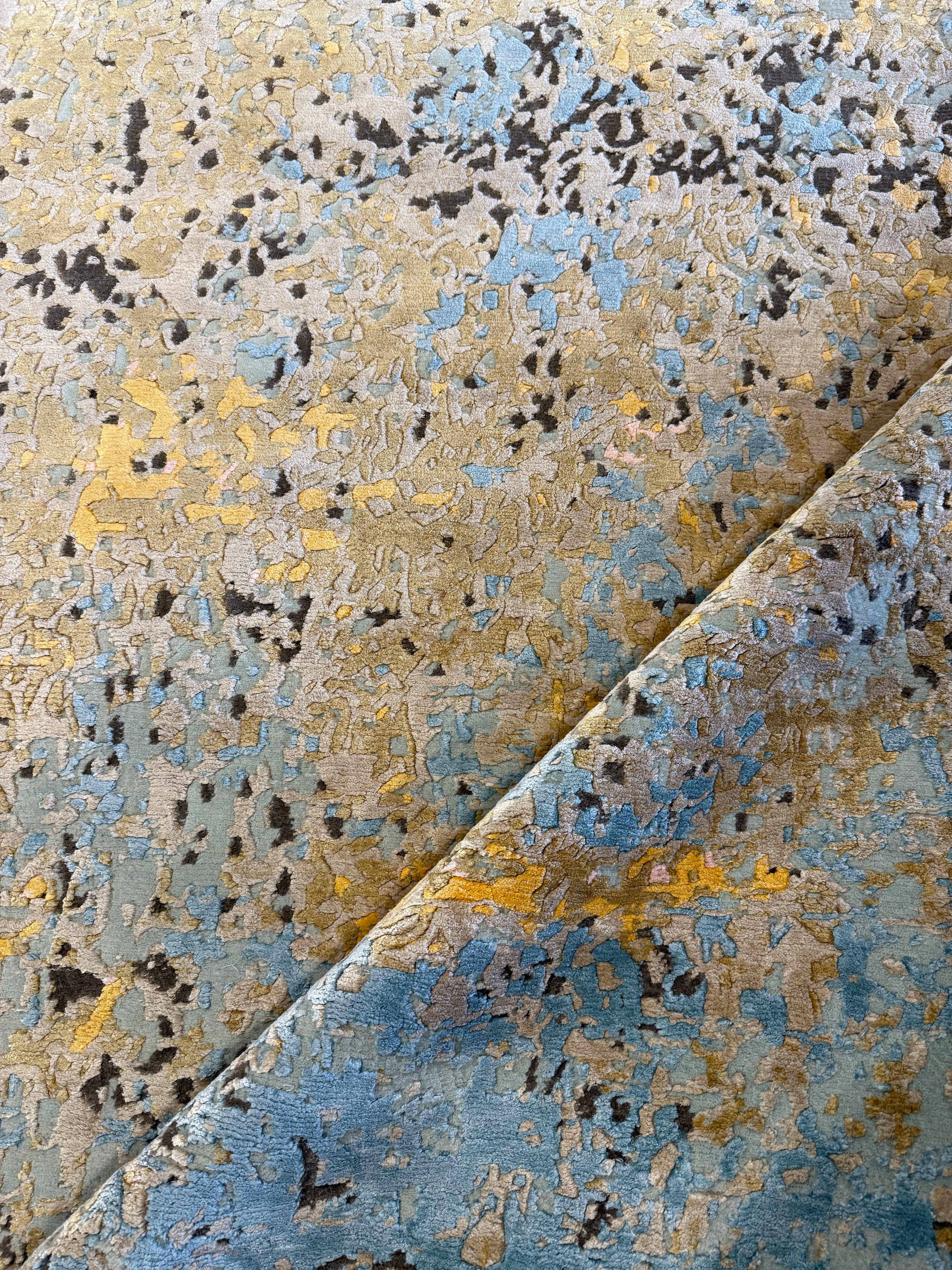 Emelio Dutton 9x12.6 Gold Hand-Knotted Modern Abstract Rug