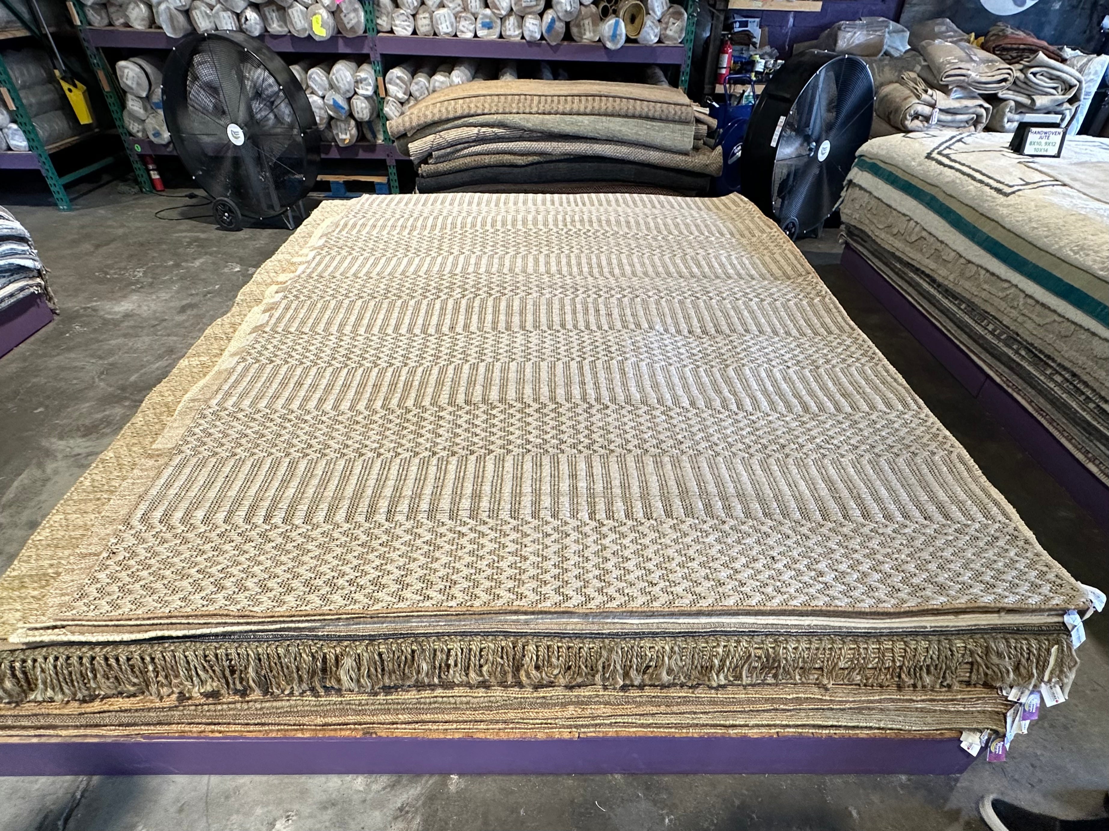 Stefon Handwoven 8x11.3 Durrie Jute Rug