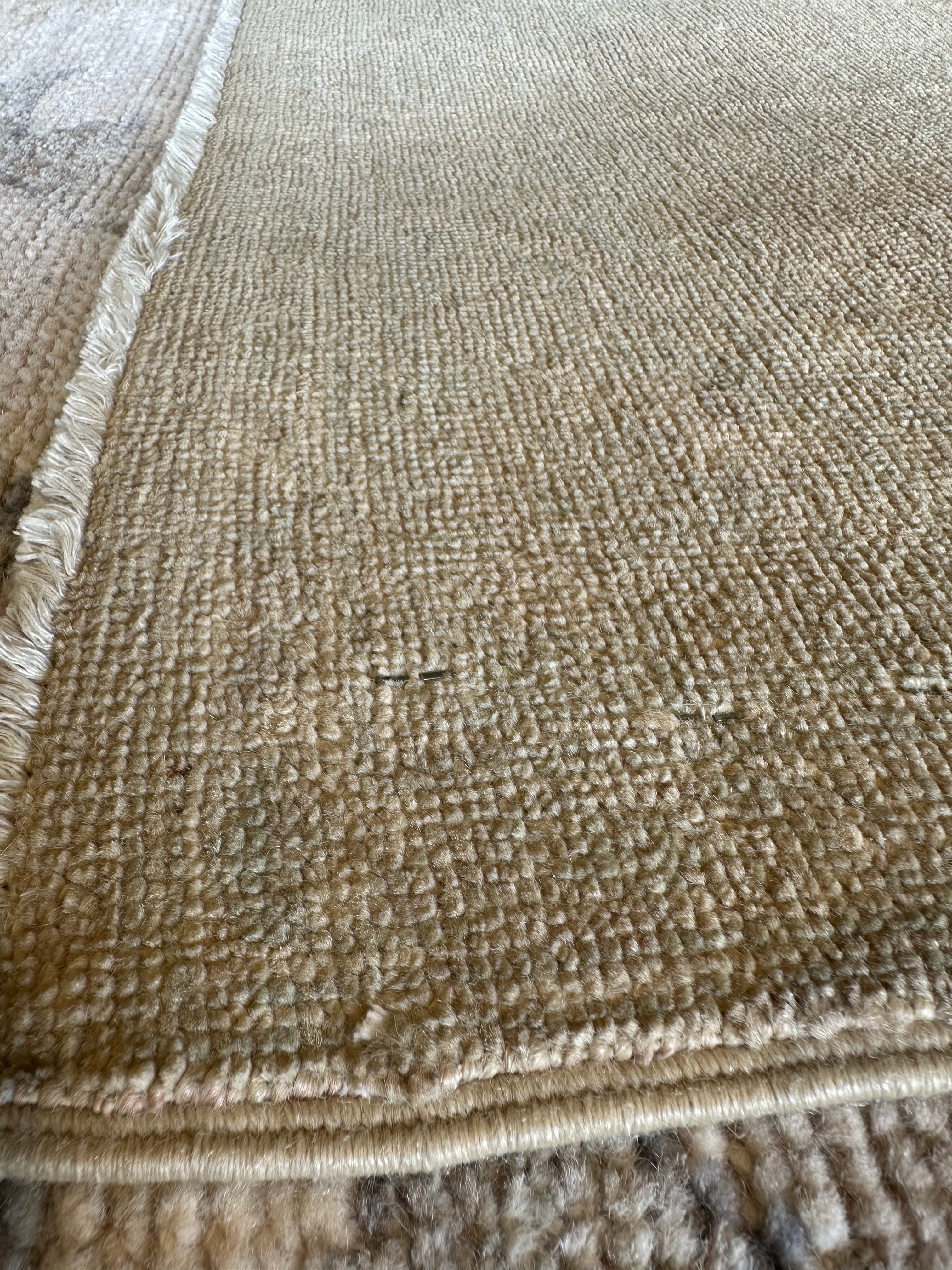 Isabel Saez Smith 2x3.1 Beige Hand-Knotted Farhan Rug