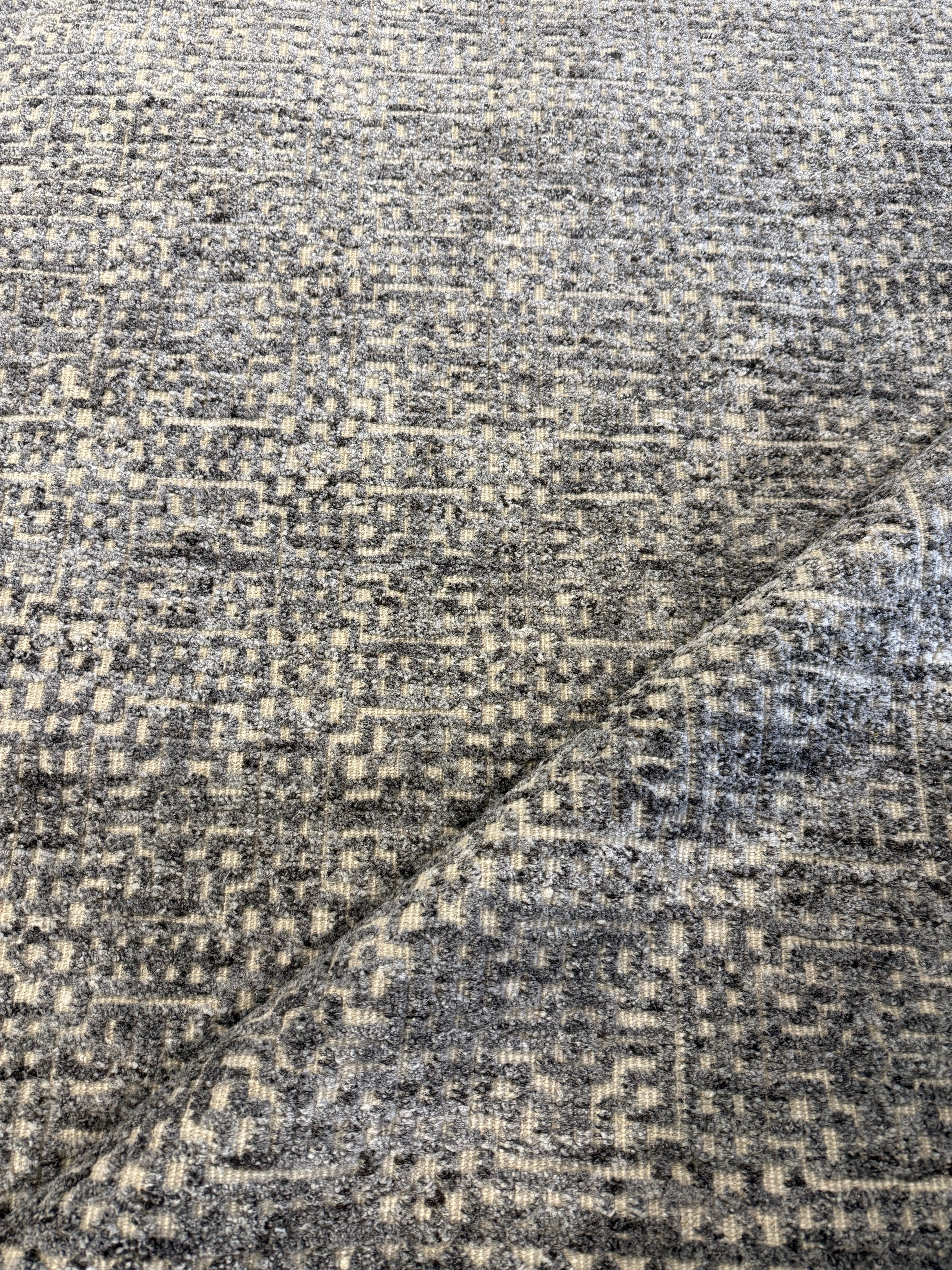 Cobb 9x11.9 Hand-Knotted Grey & Ivory Modern