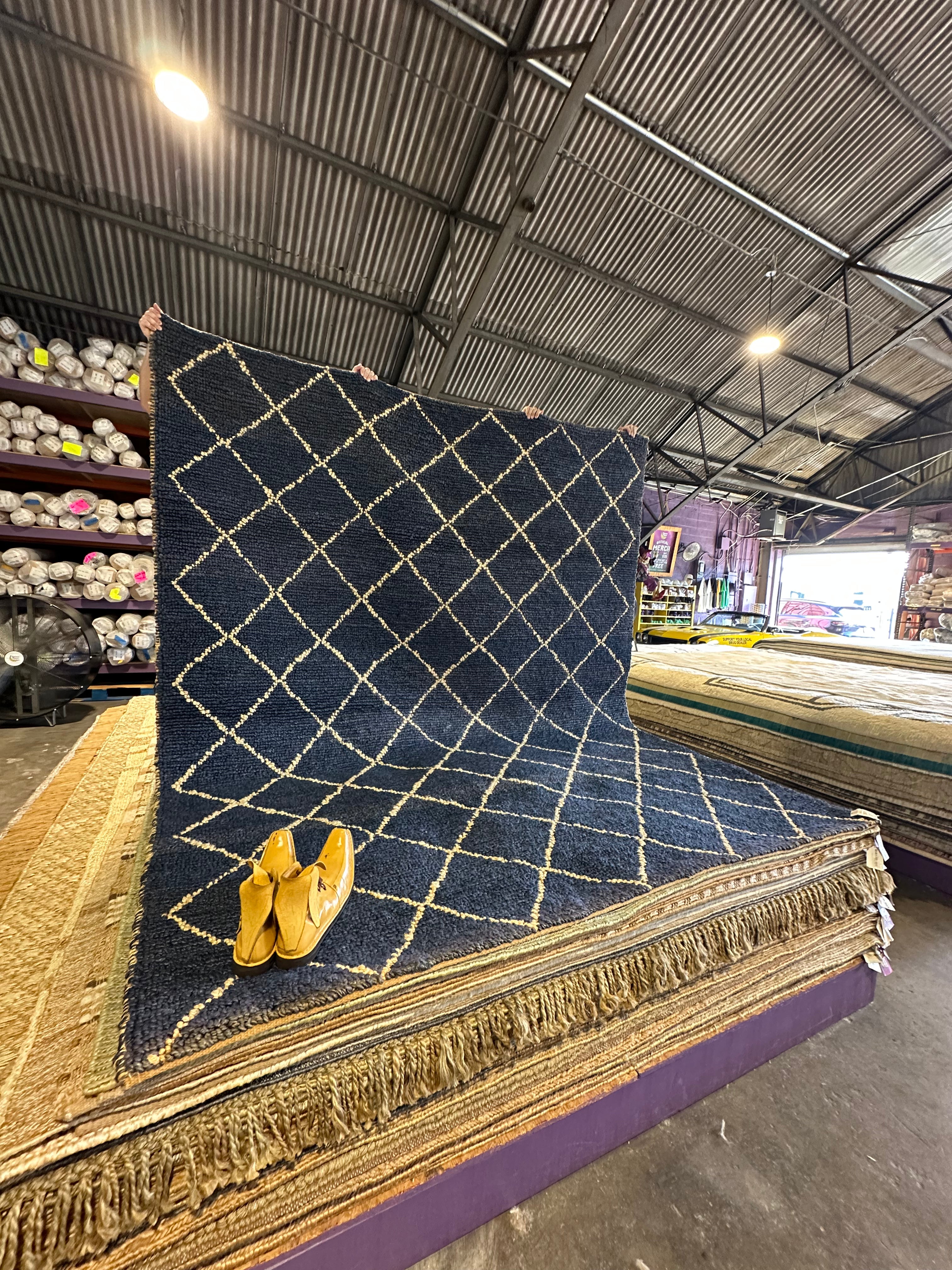 Nerina 8x10 Blue Modern Handwoven Jute Rug