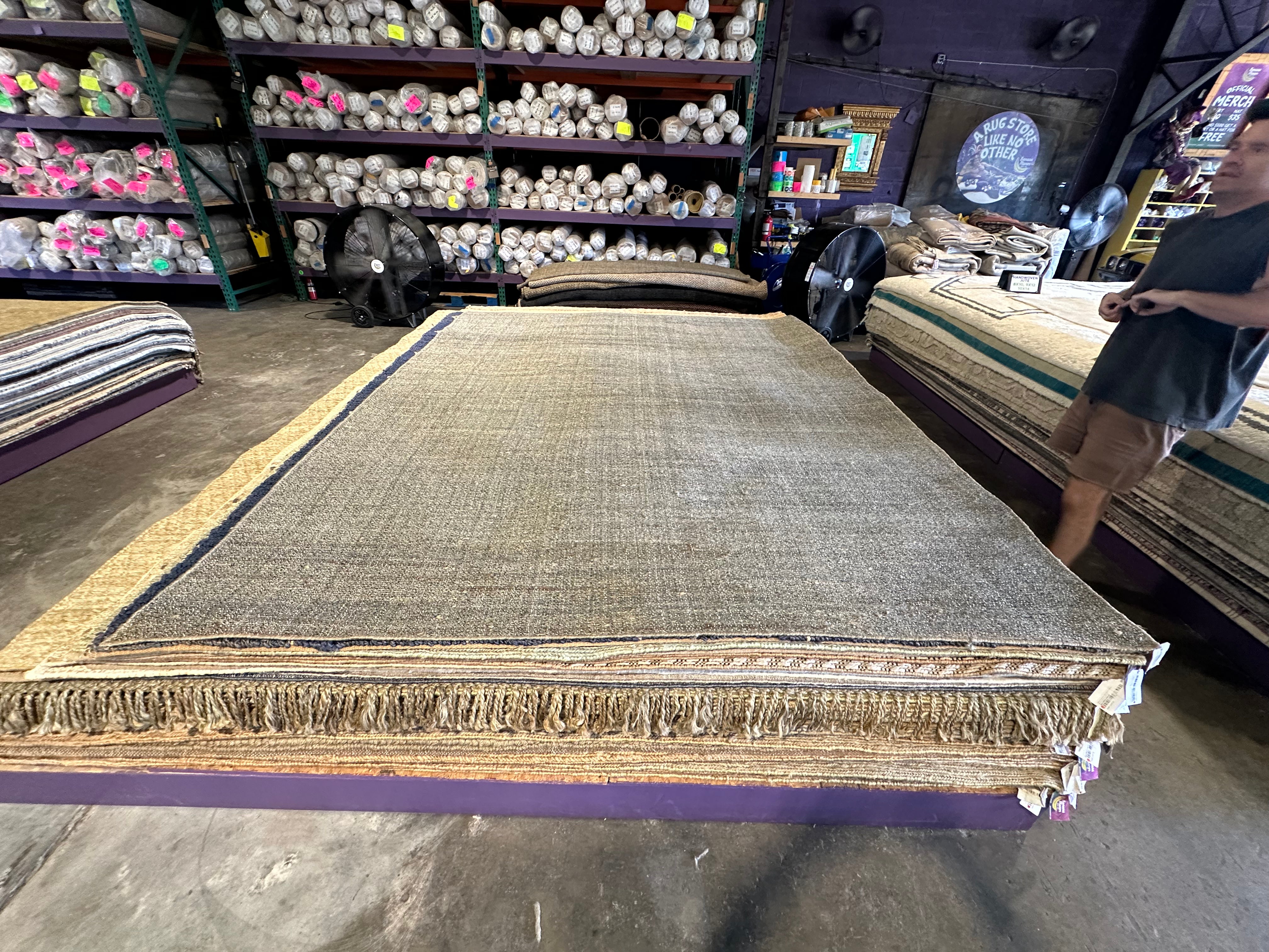 Double Paloma 8x10 Handwoven Pond Scum Jute Rug