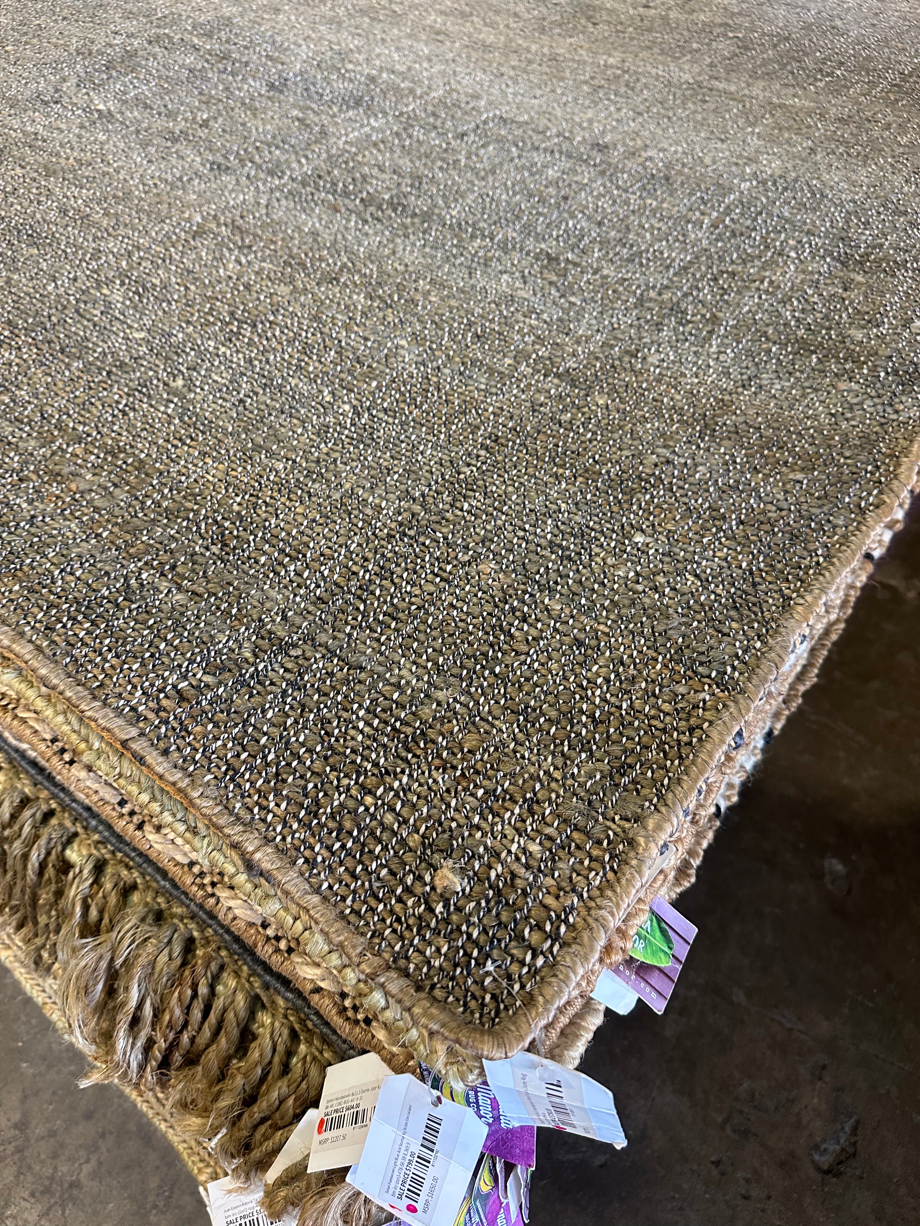 Double Paloma 8x10 Handwoven Pond Scum Jute Rug