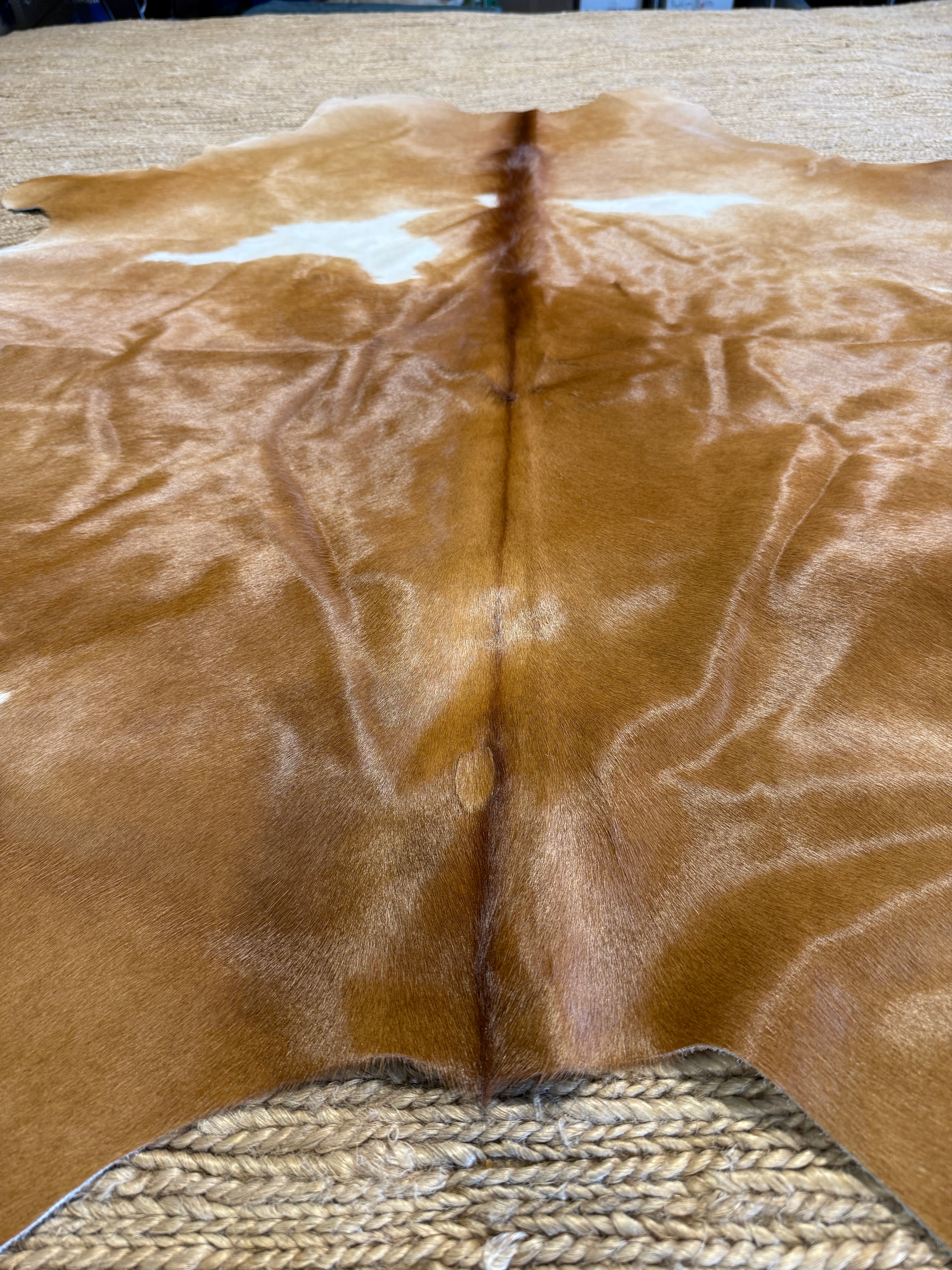 Medium Brown White SP 5.2x6.2 Cowhide Rug