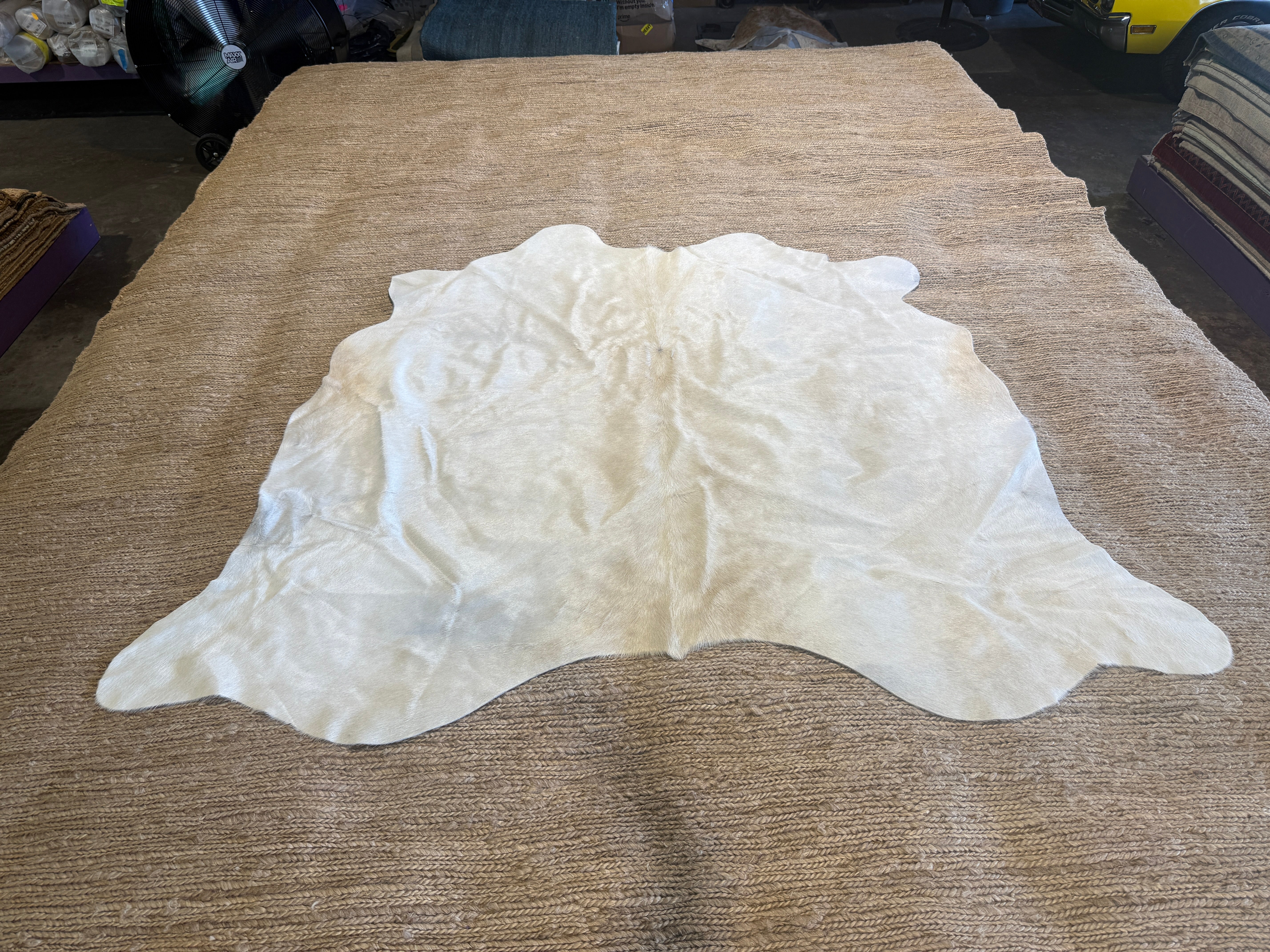White 5.6x6 Cowhide Rug