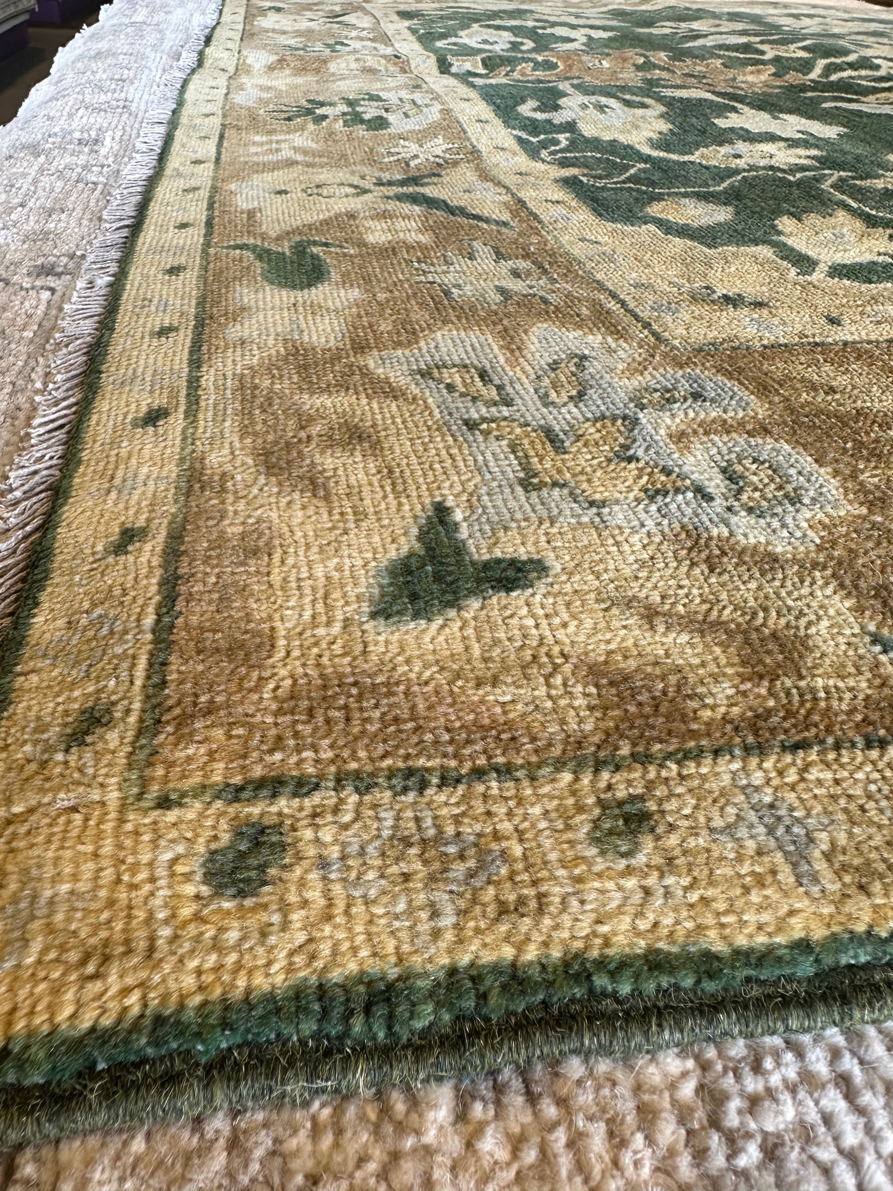 Chastity Dotson 5.5x8.1 Green Hand-Knotted Ziegler Rug