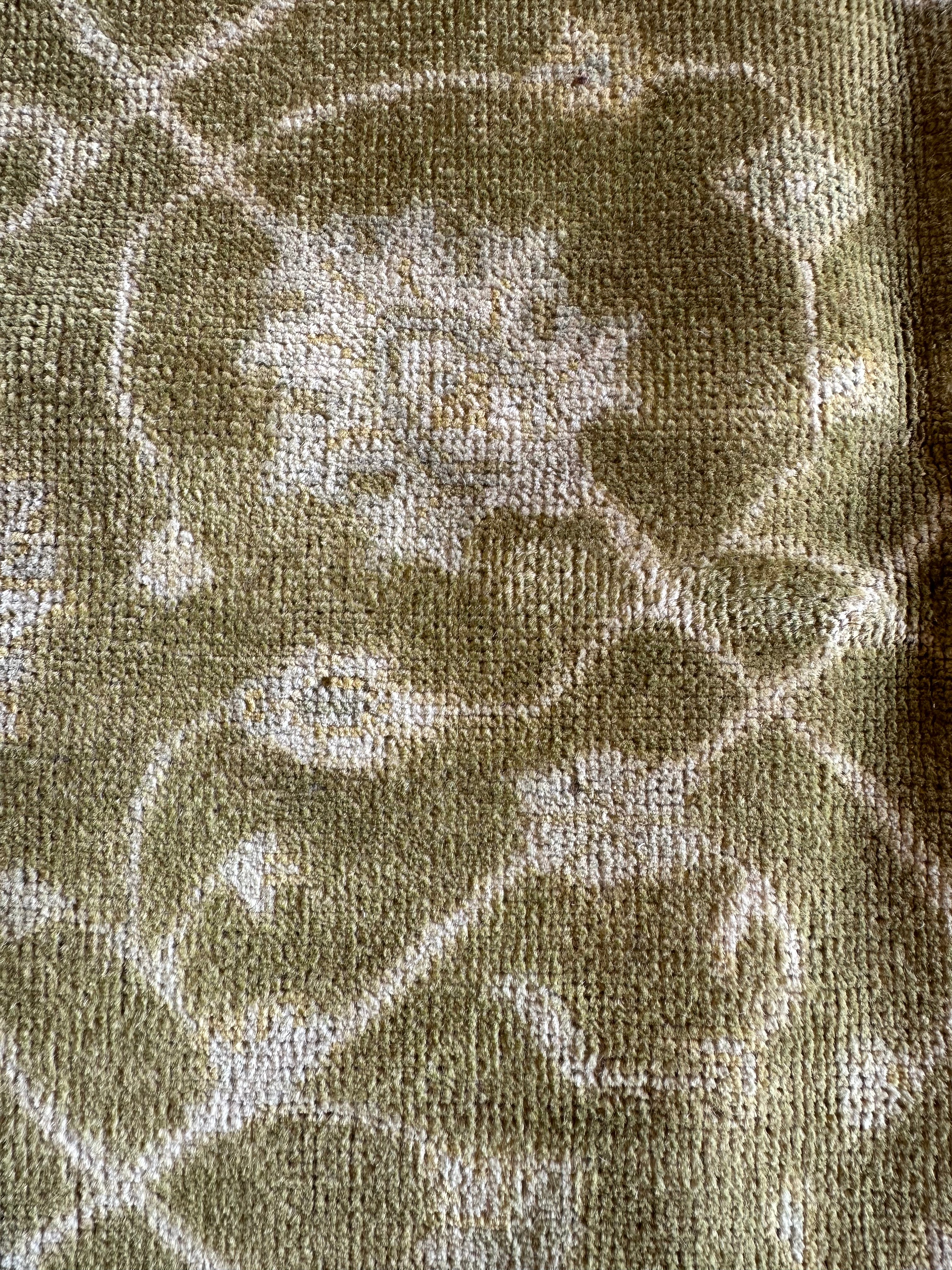 Clara Gilchrist 5.1x7.9 Green Hand-Knotted Ziegler Rug