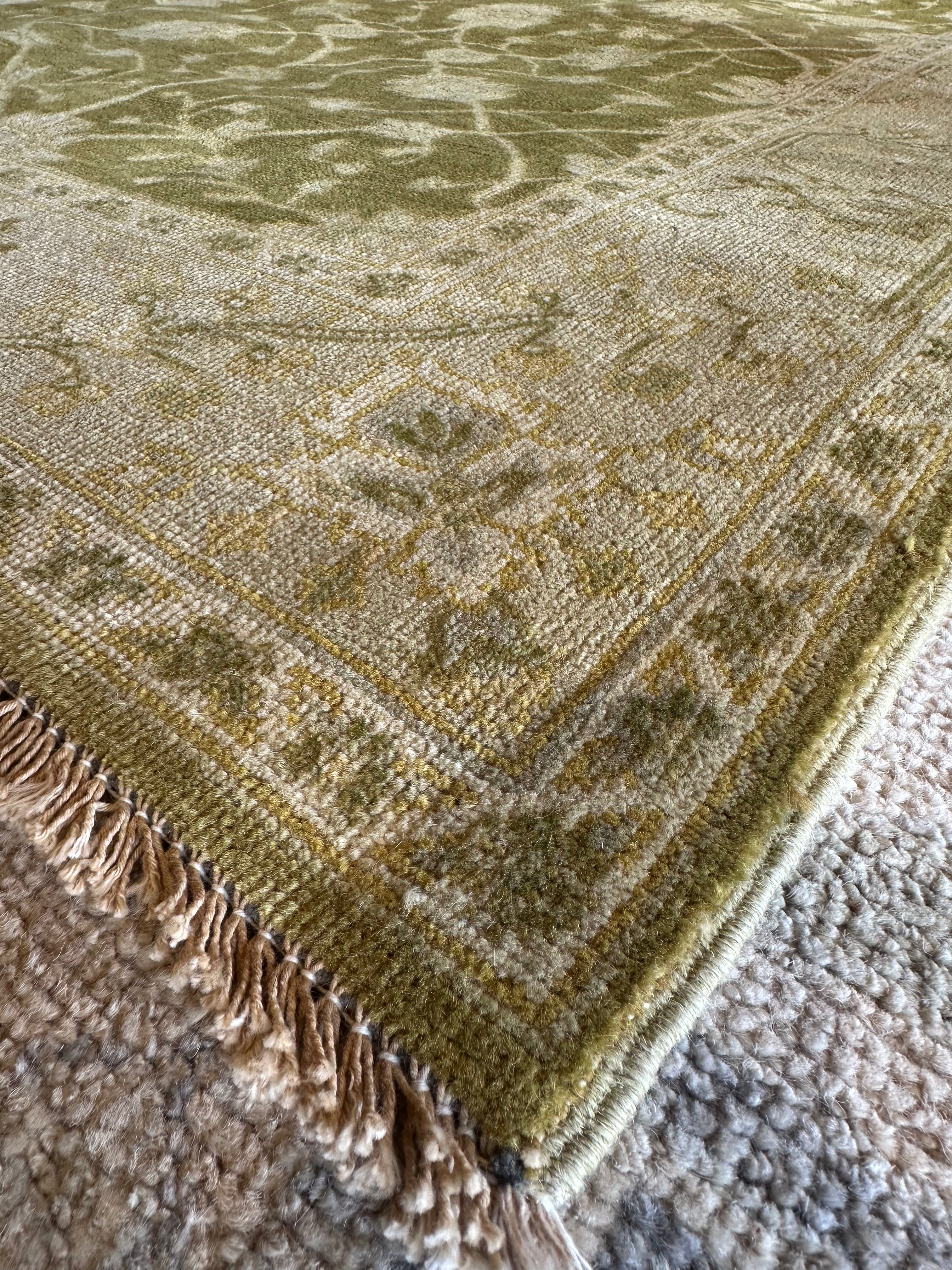 Clara Gilchrist 5.1x7.9 Green Hand-Knotted Ziegler Rug