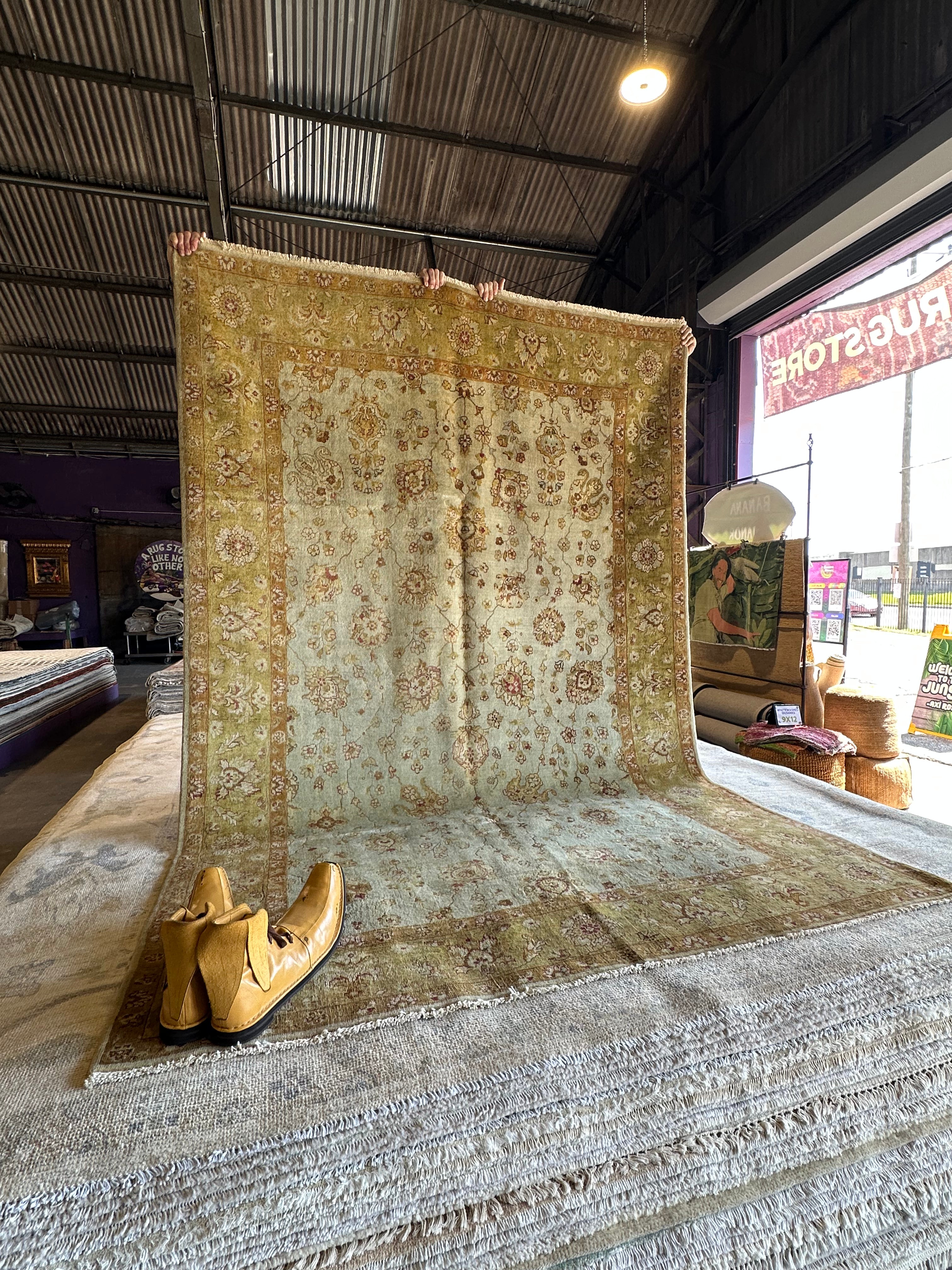 Genevieve Kane 5.9x8.9 Light Blue Hand-Knotted Ziegler Rug