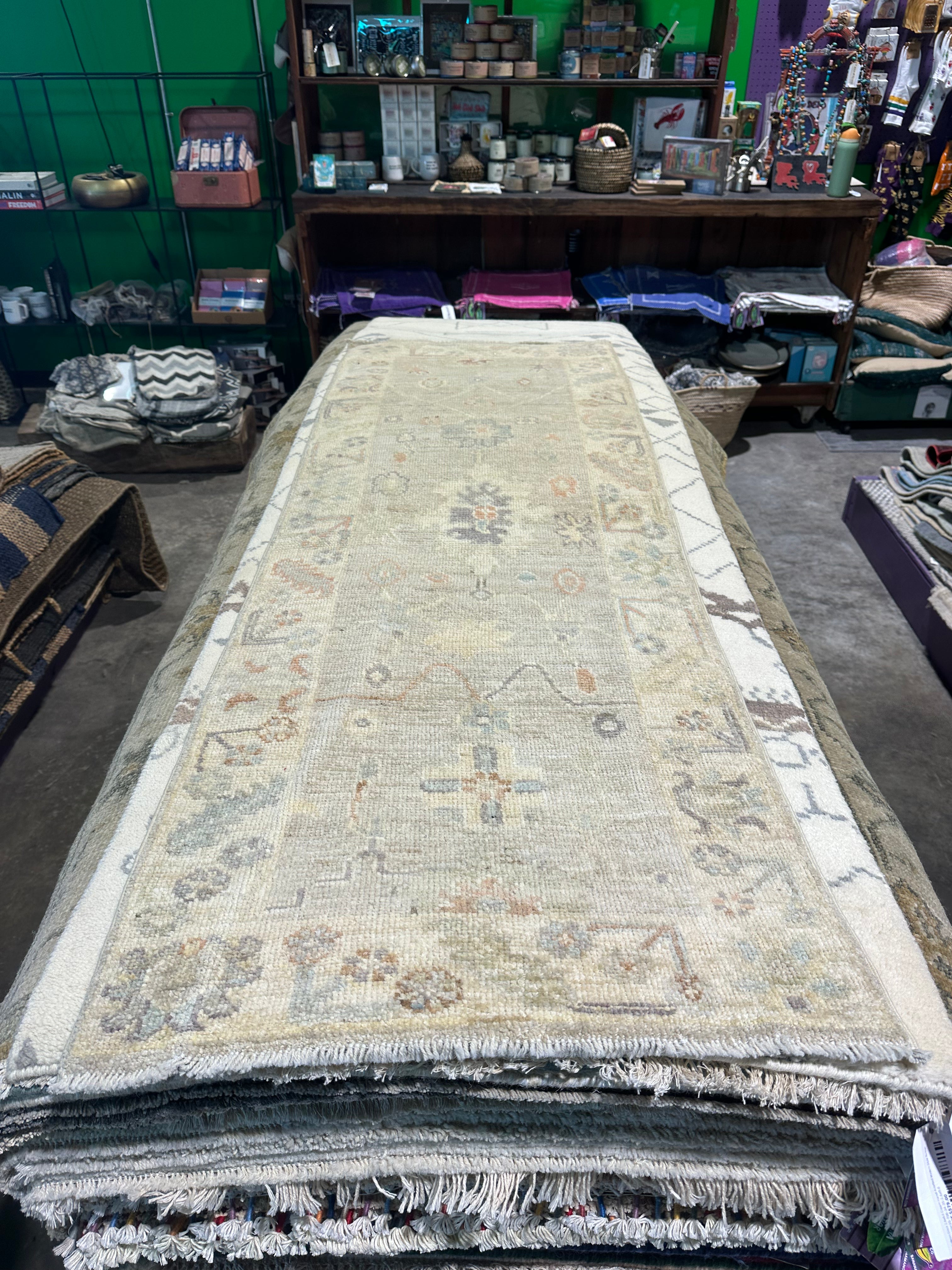 Alessandra Pascale 2x5.10 Afghani Whitewashed Oushak