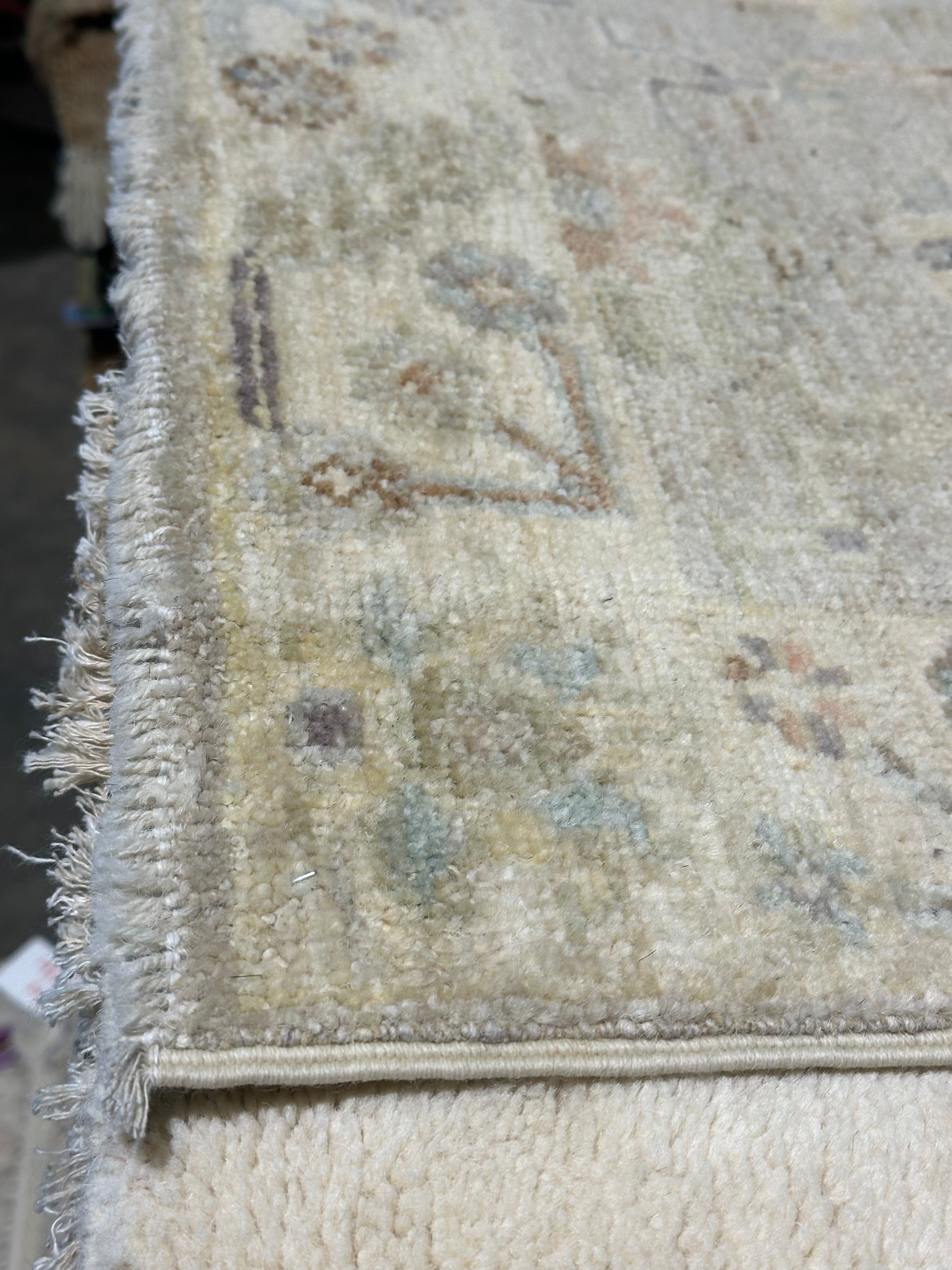 Alessandra Pascale 2x5.10 Afghani Whitewashed Oushak
