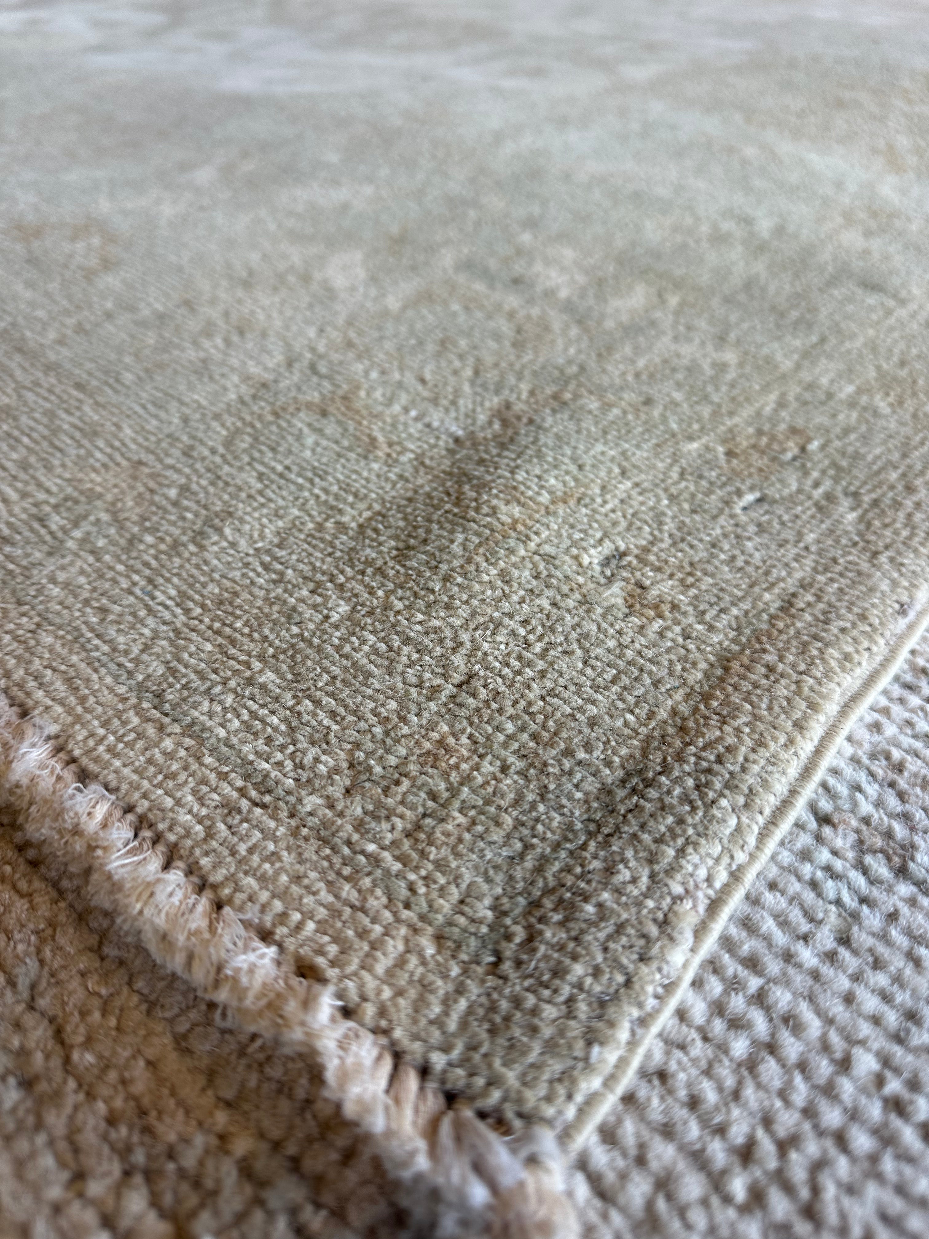 Anabel 6x8.7 Beige Hand-Knotted Farhan Rug