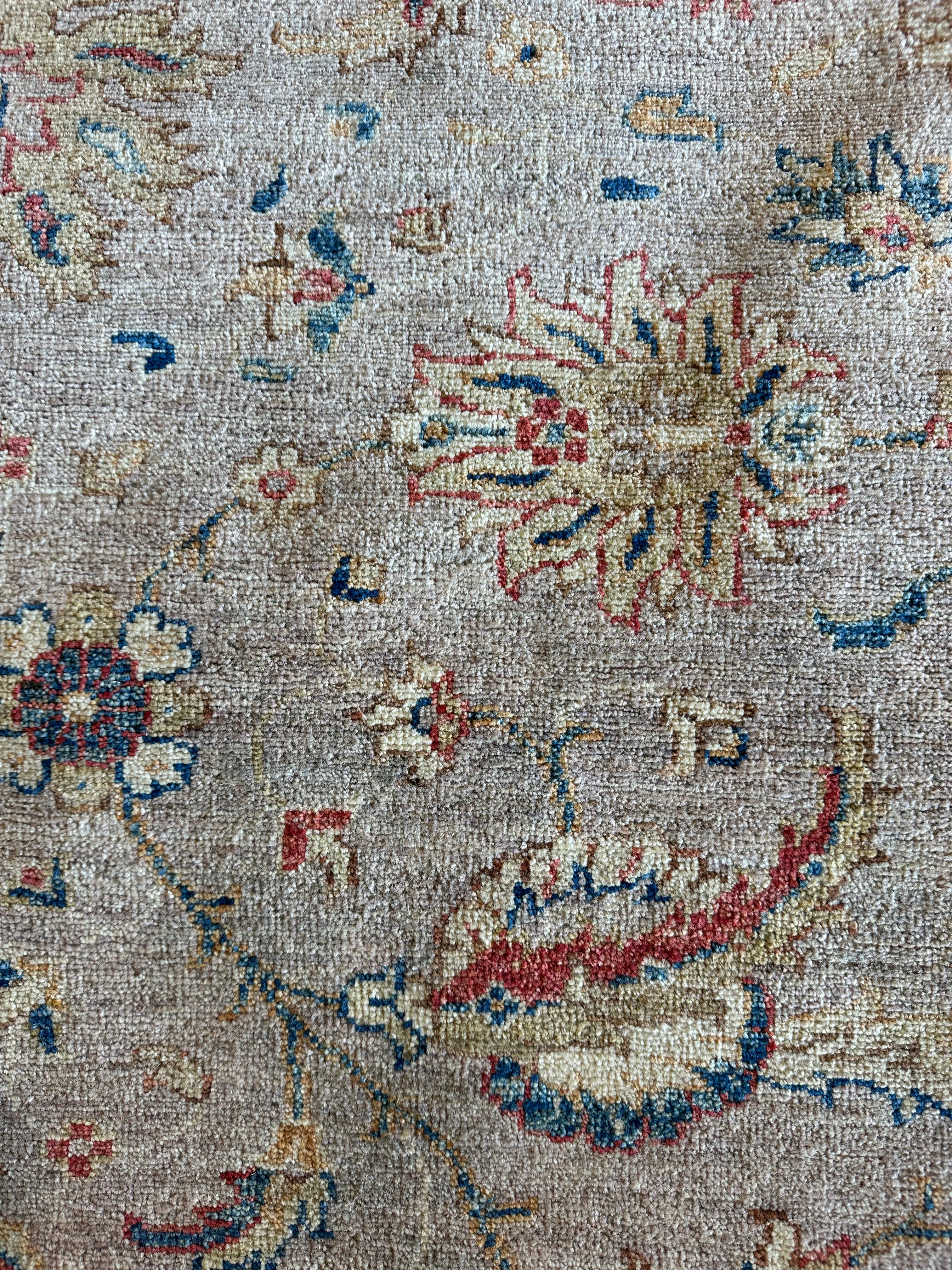 Amber Wakefield 5.6x7.6 Neutral Hand-Knotted Farhan Rug