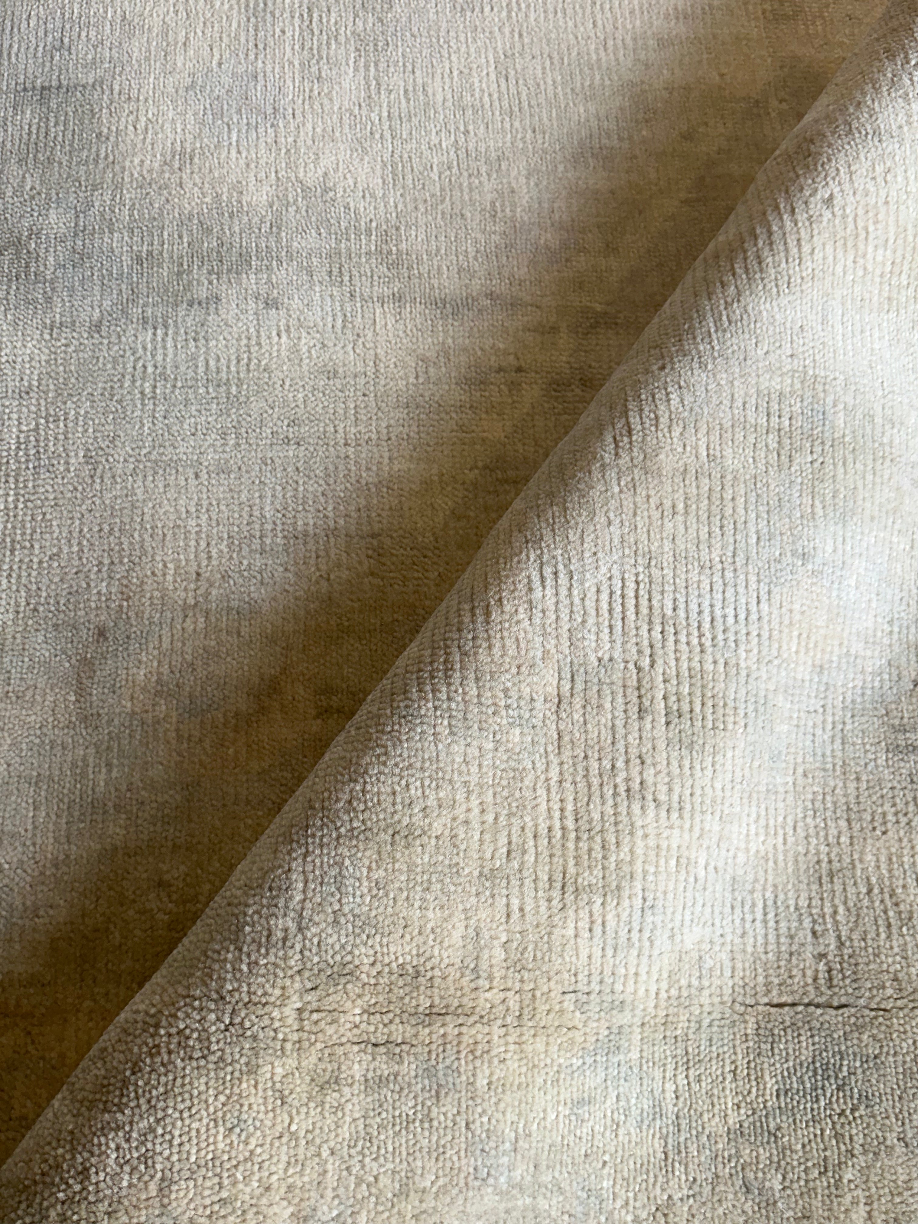 Tawny Cypress 9.9x14.3 Cream Hand-Knotted Oushak