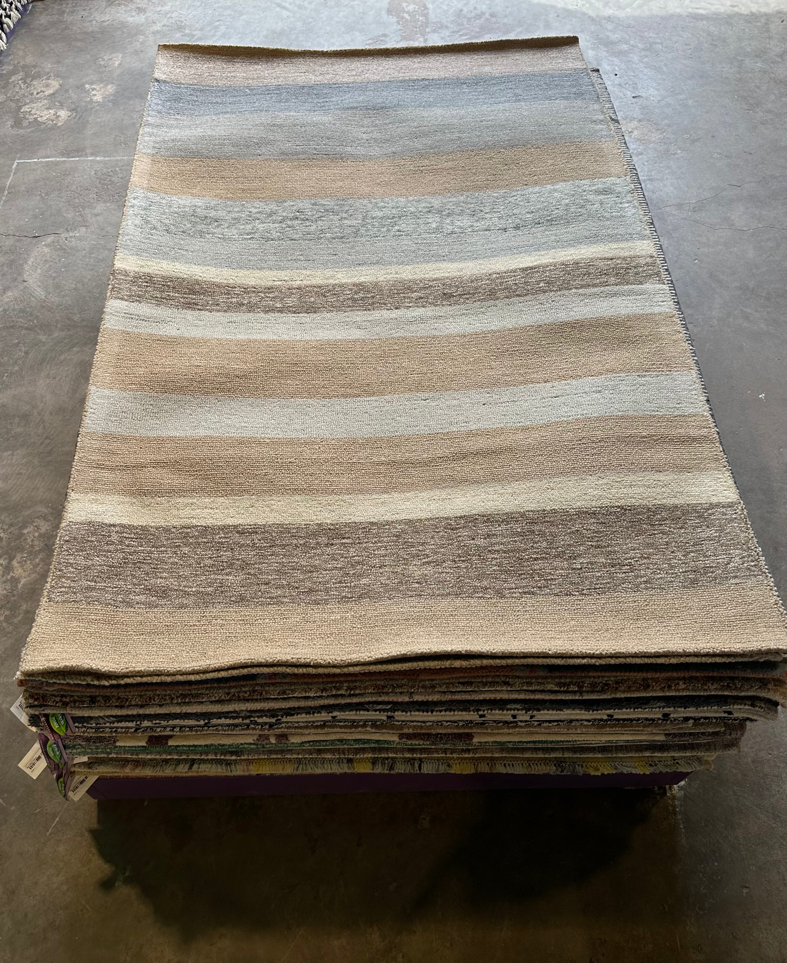 Pat O'Brien's 5x8 Hand-Tufted Pastel Mix Stripe