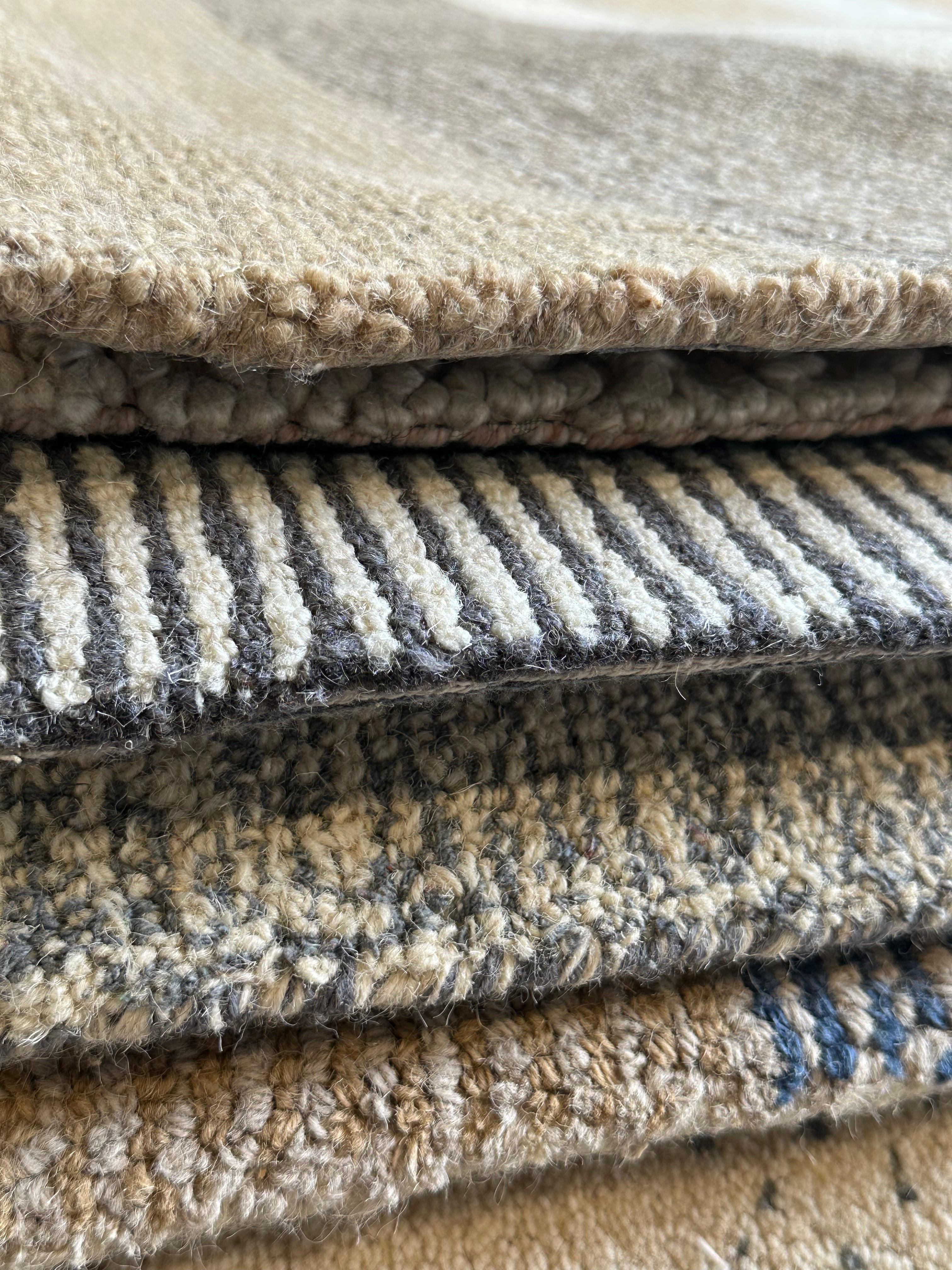 Pat O'Brien's 5x8 Hand-Tufted Pastel Mix Stripe