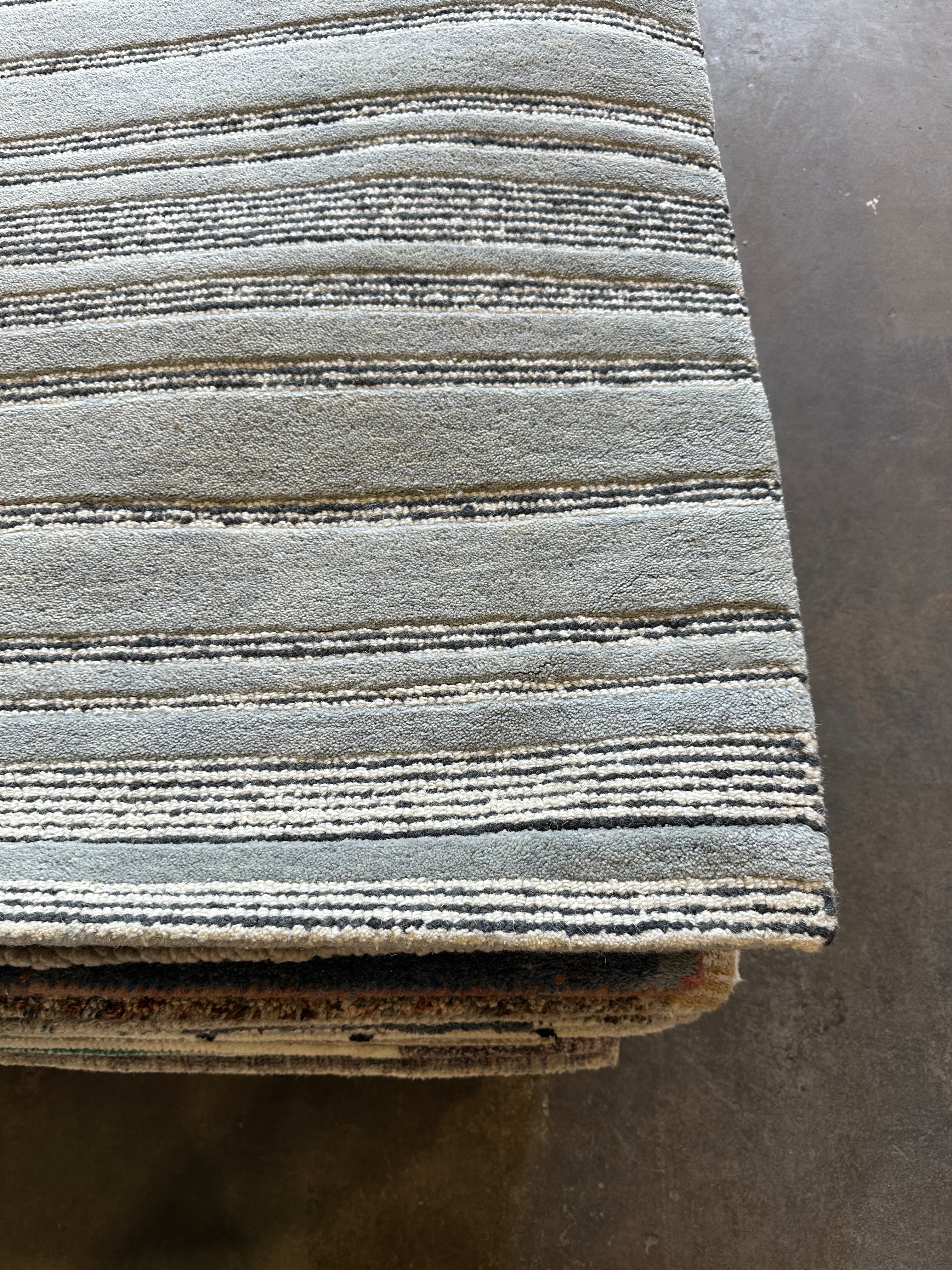 d.b.a. 5x8 Hand-Tufted Silver & Grey Stripe