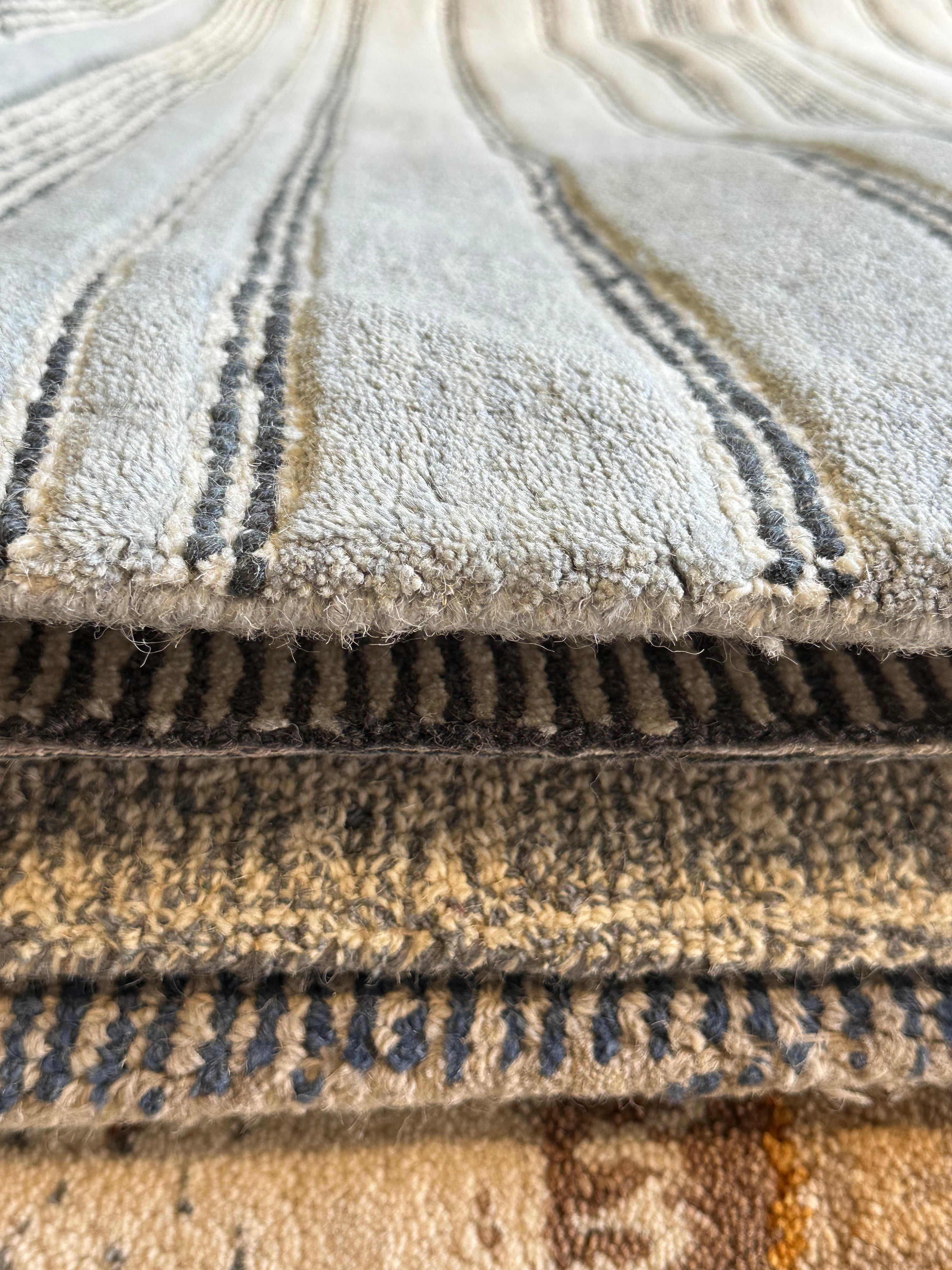 d.b.a. 5x8 Hand-Tufted Silver & Grey Stripe