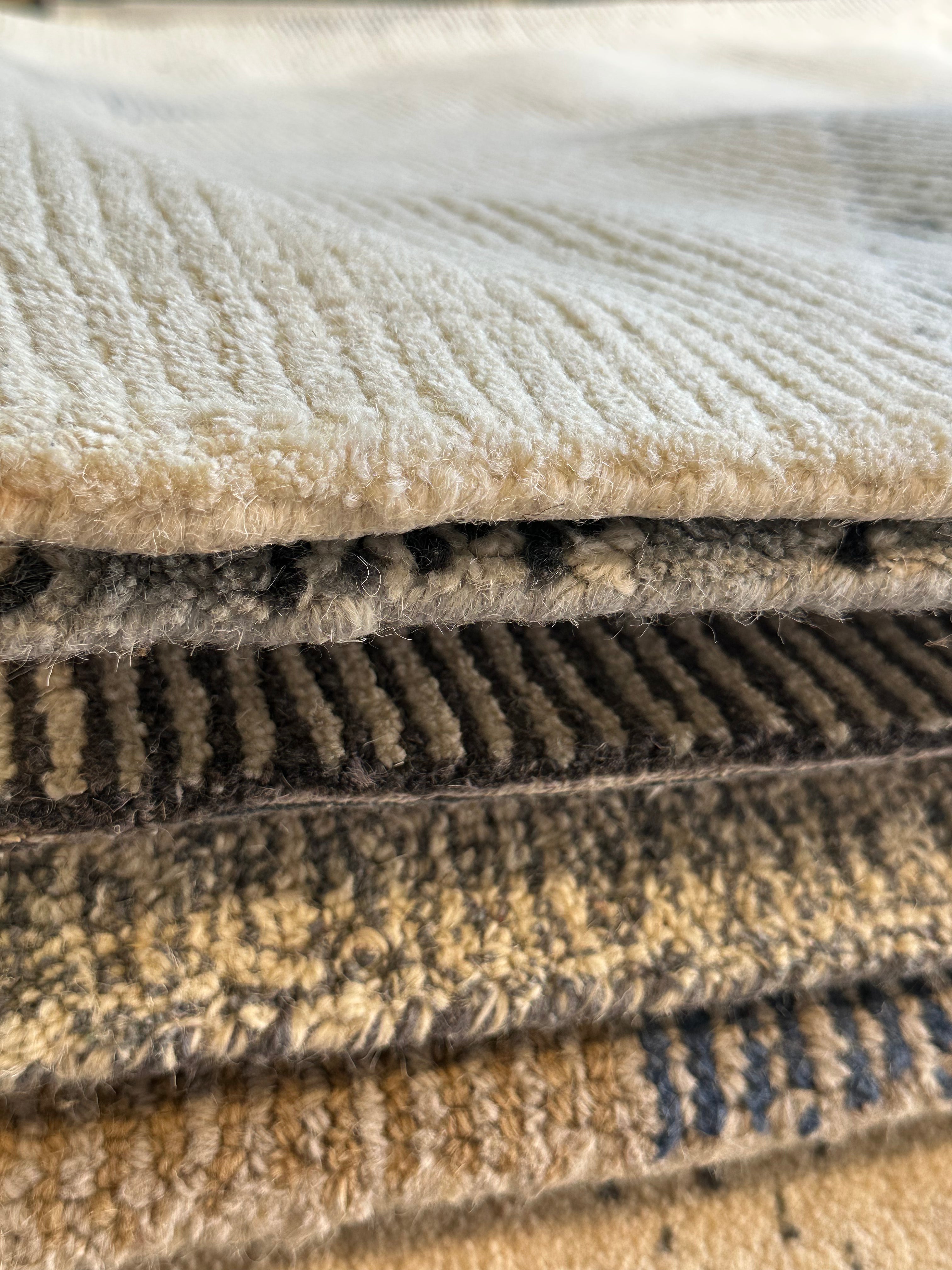 Fillmore 5.3x7.6 Hand-Tufted Pastel Loop Cut