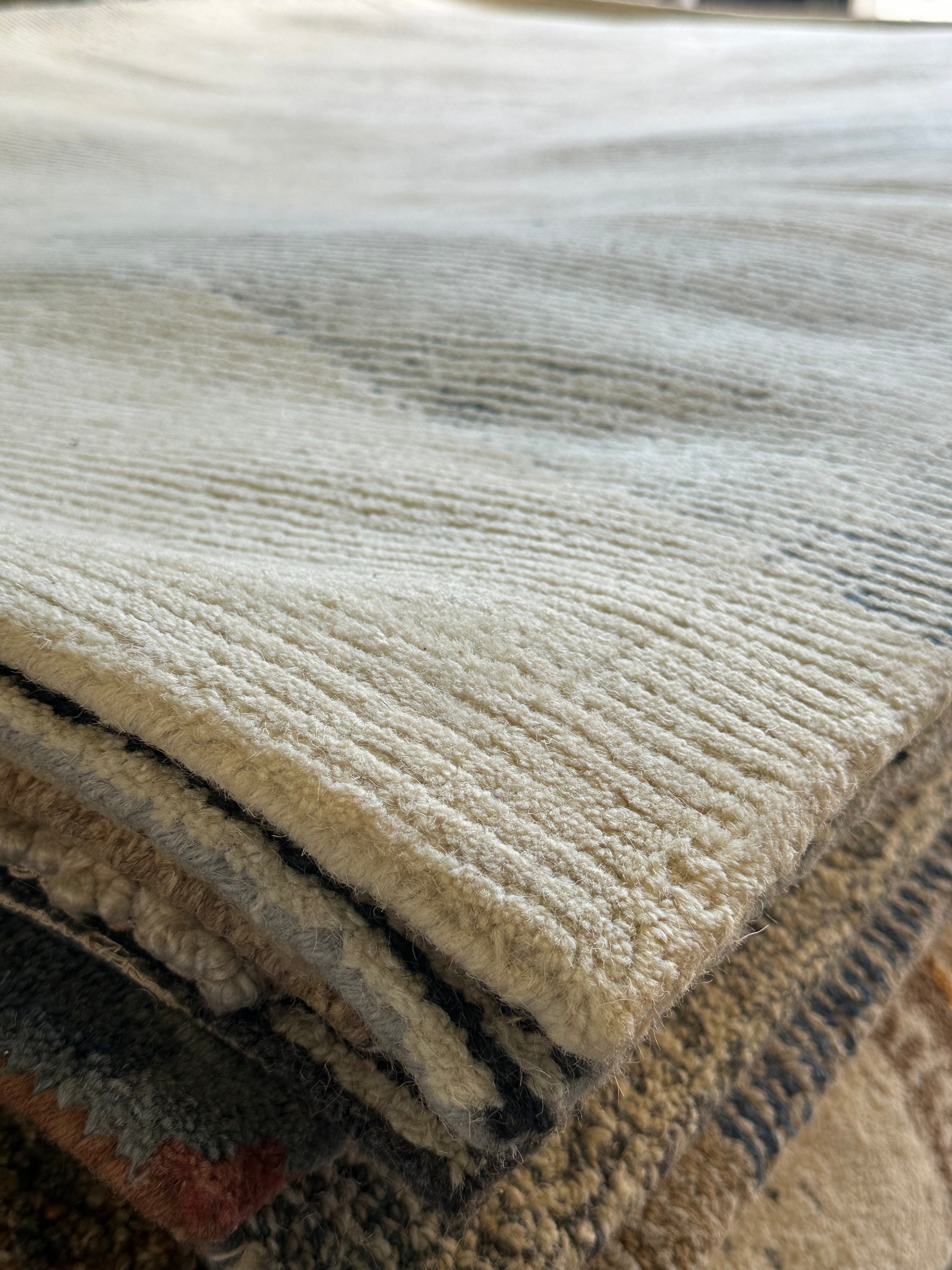 Fillmore 5.3x7.6 Hand-Tufted Pastel Loop Cut
