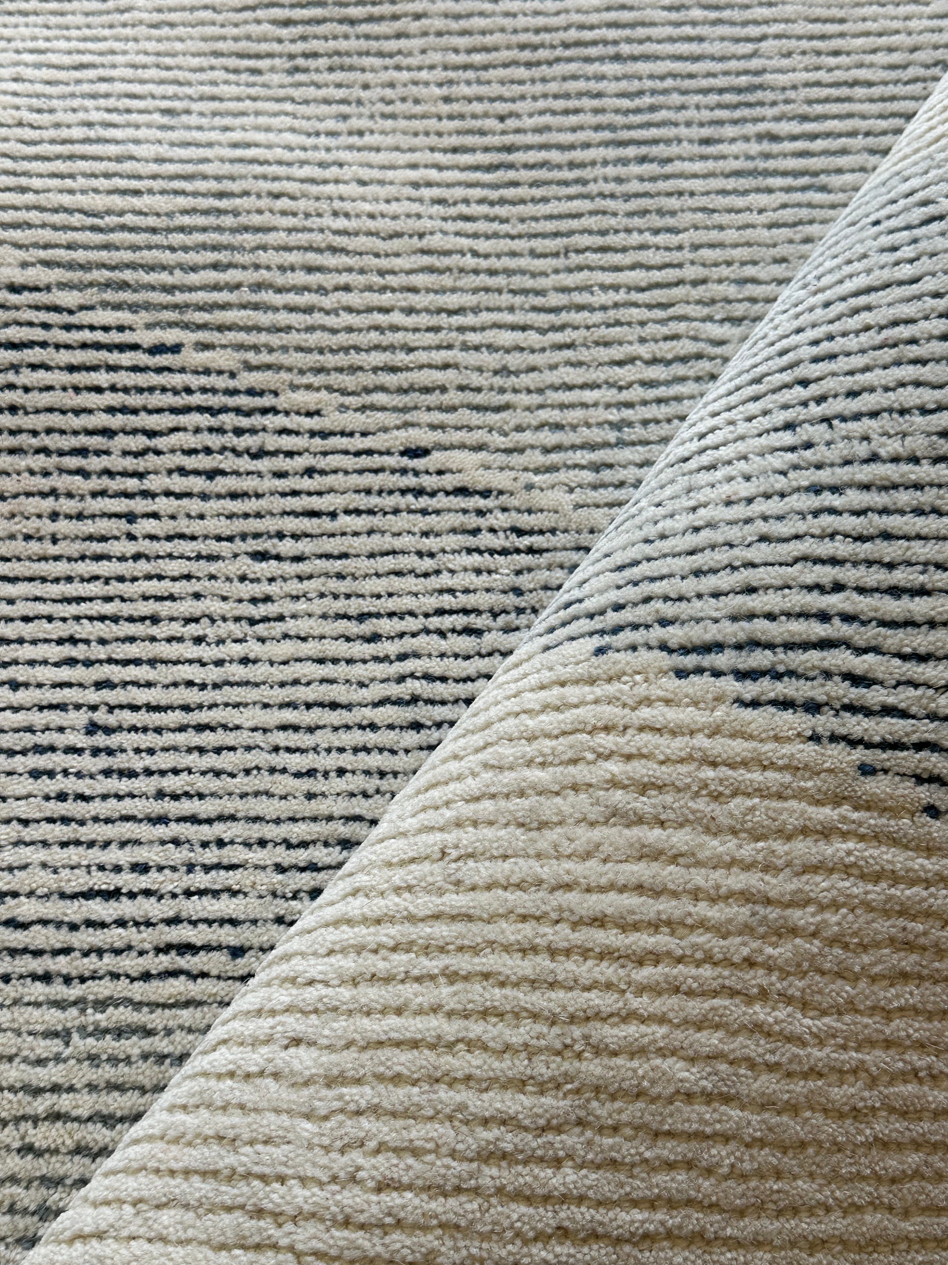 Fillmore 5.3x7.6 Hand-Tufted Pastel Loop Cut