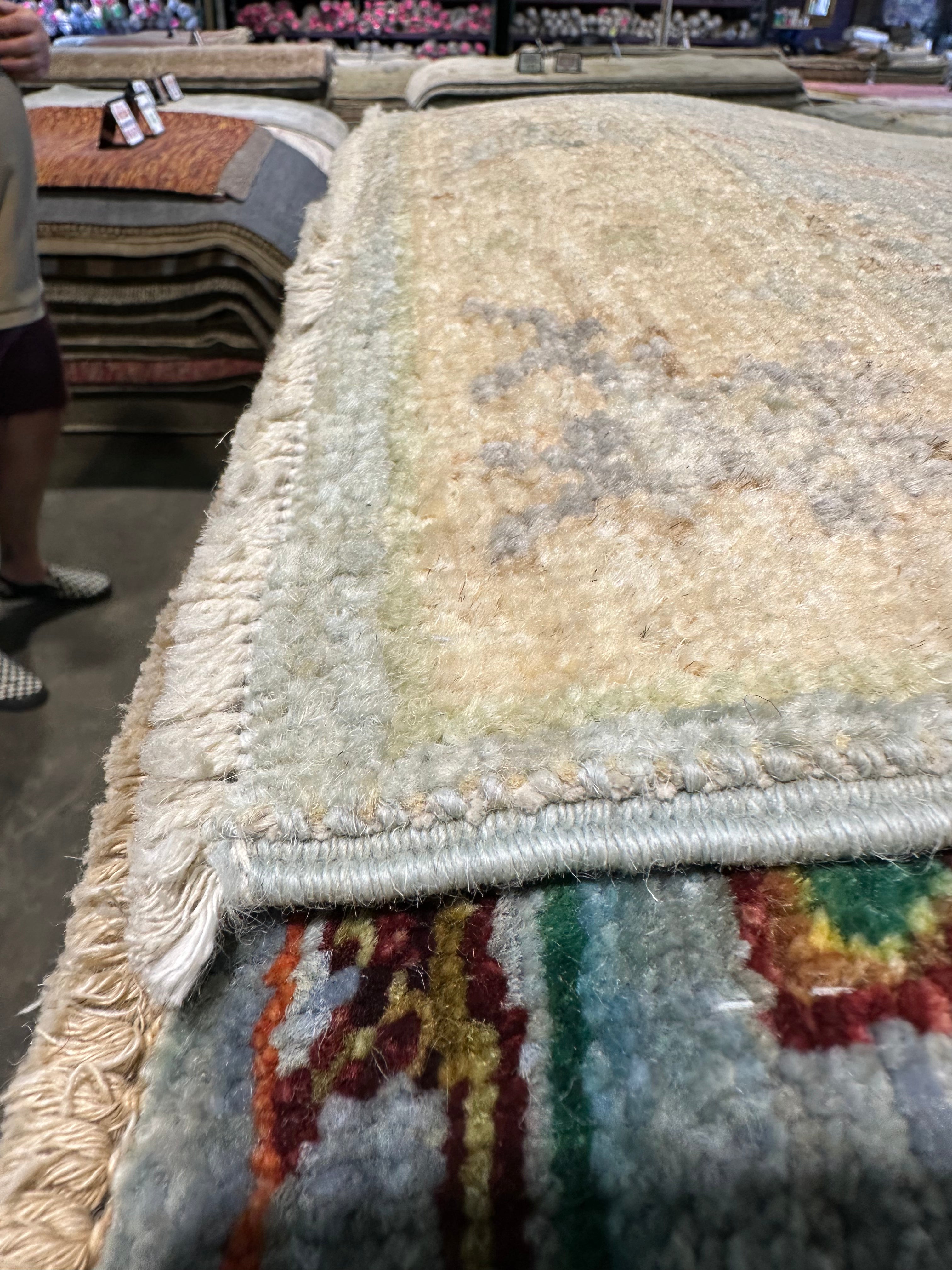 Catherine Skinner 2x5.11 Afghani Whitewashed Oushak Runner