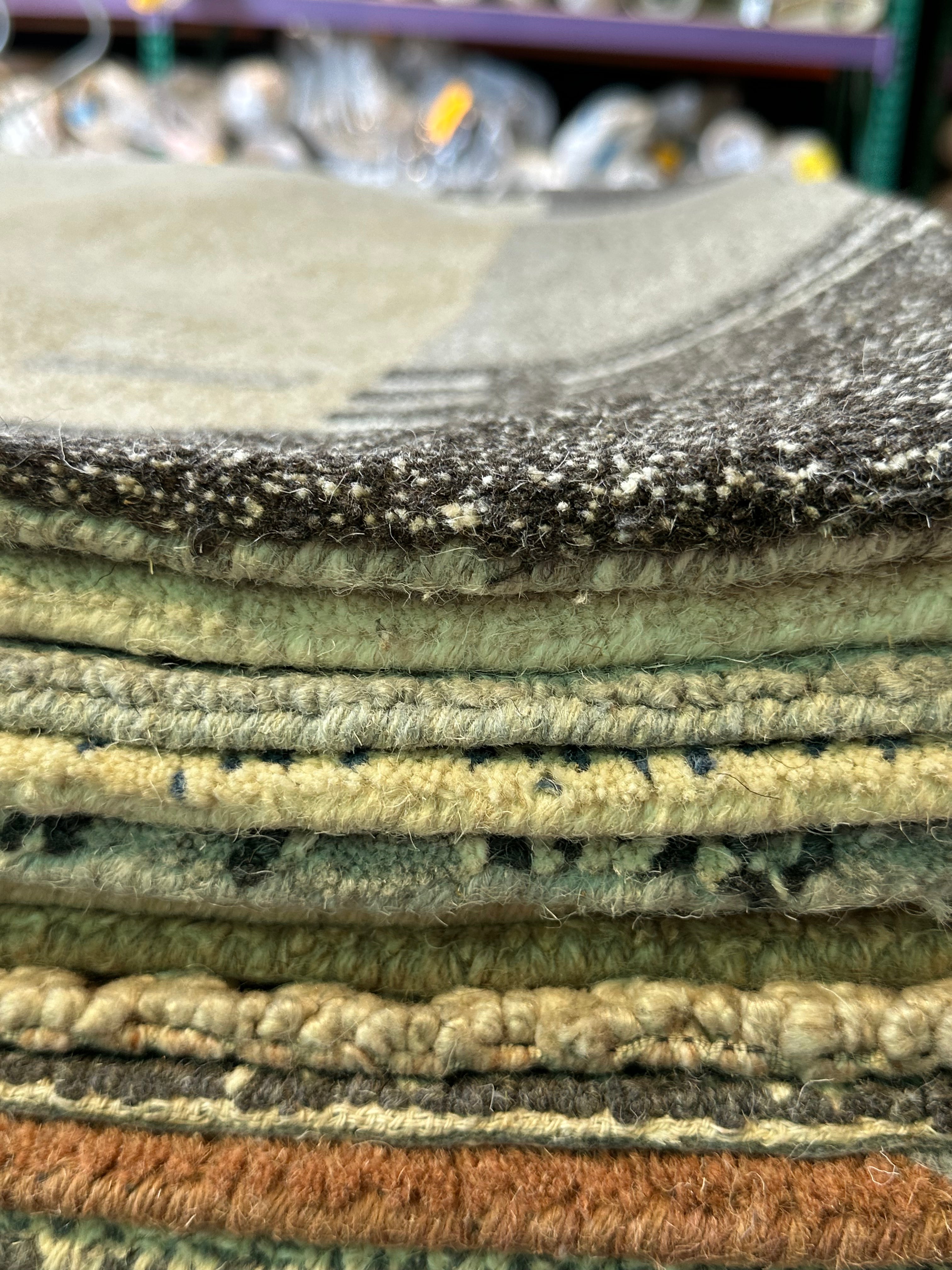 Bouligny 5.3x7.6 Hand-Tufted Beige Mix Modern
