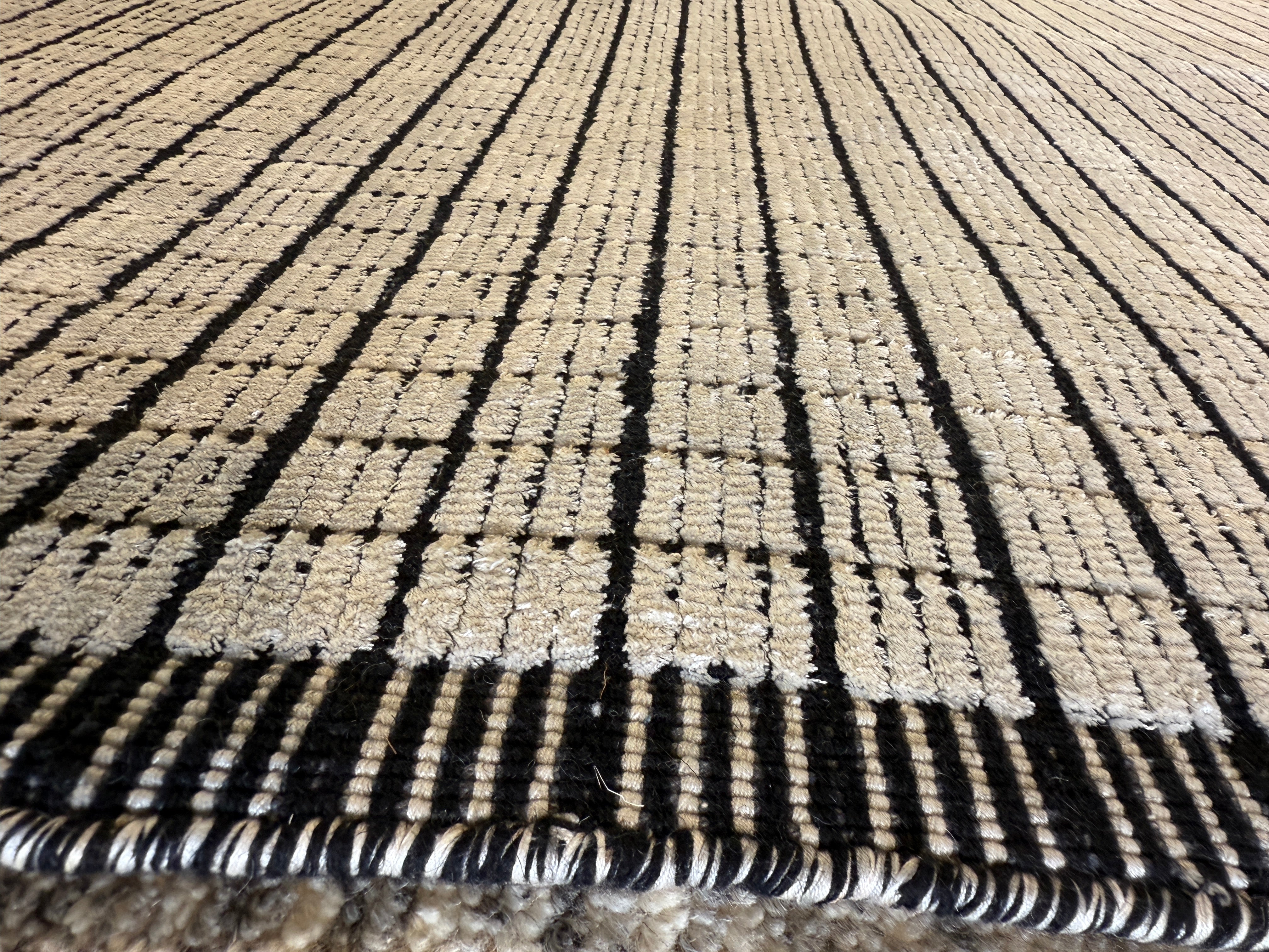 Terry 9x11.9 Hand-Woven Modern Silver and Grey