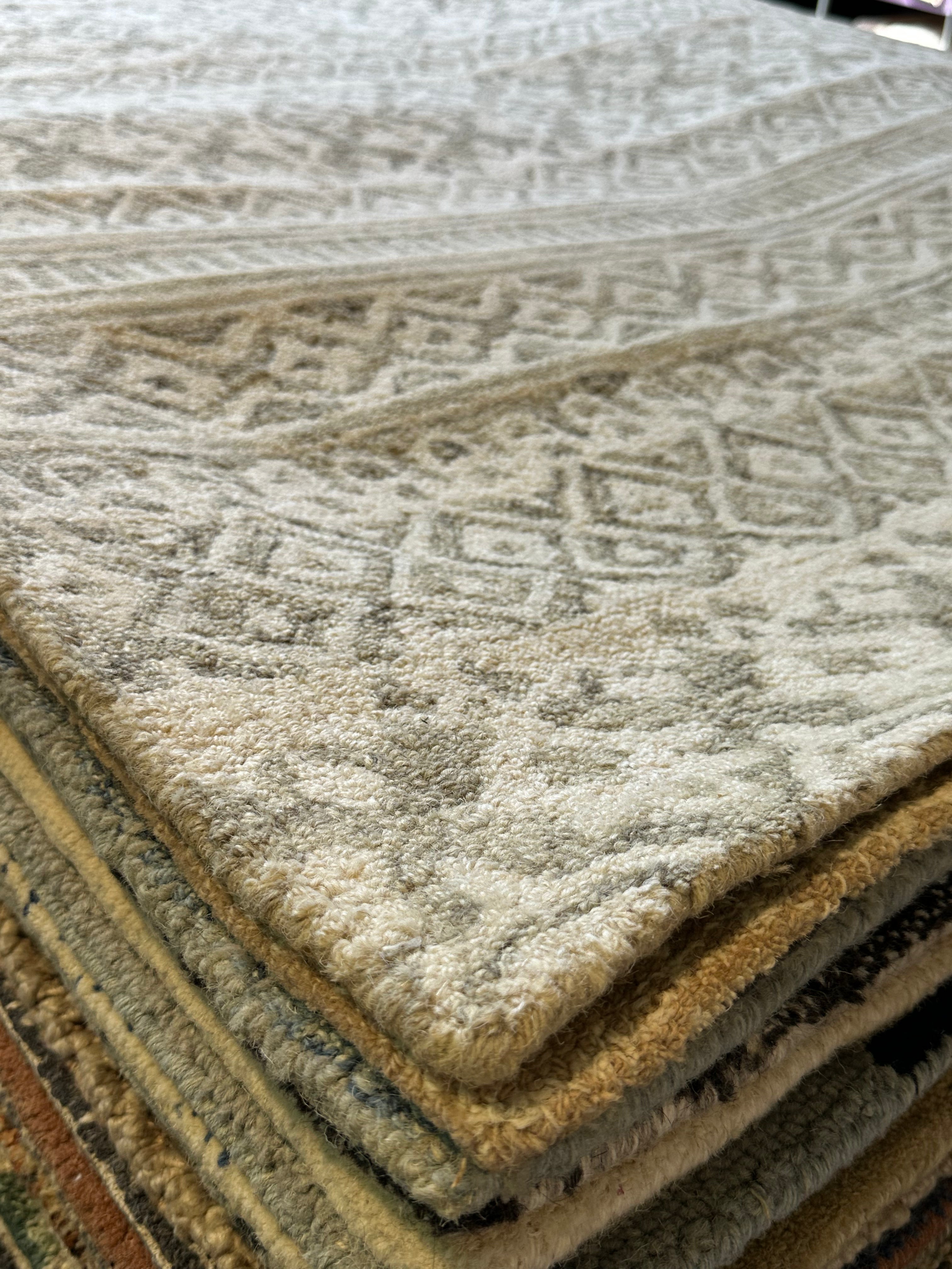 Carlos 5x7.6 Grey Hand-Tufted Wool Modern