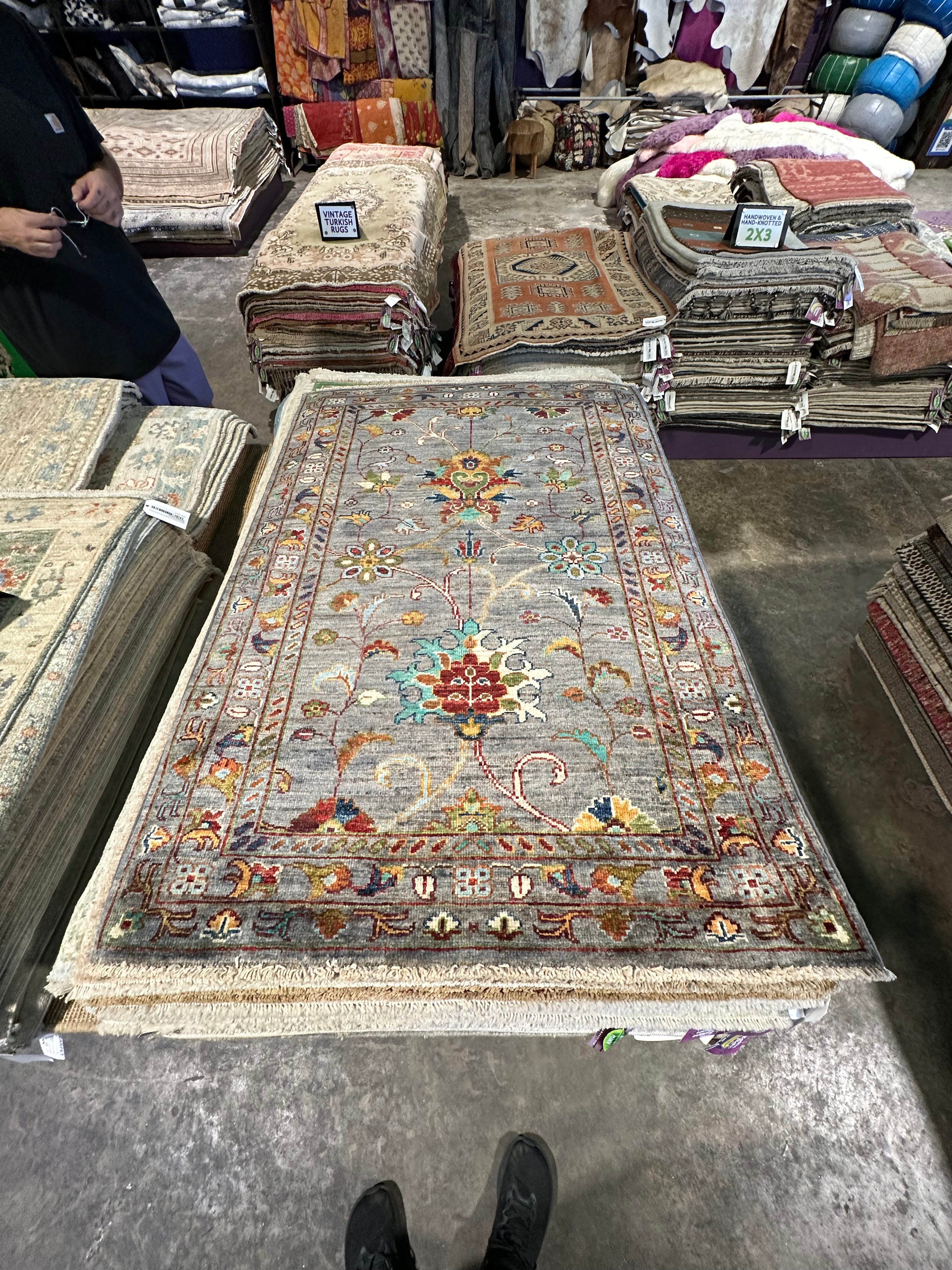 Amelia Anderson 2.9x4 Afghani Sultani