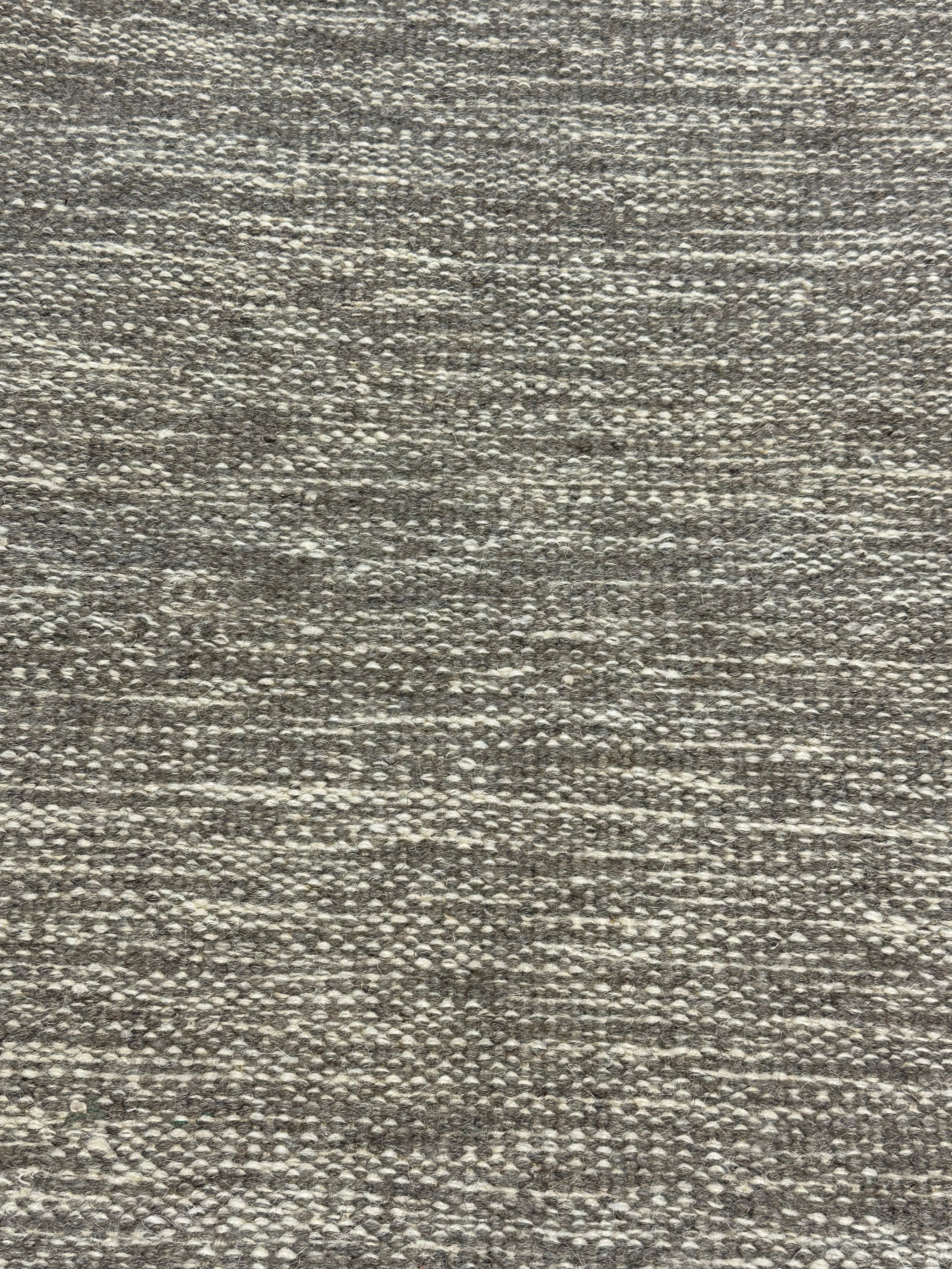 Brett Manheim 6.9x9.6 Grey Handwoven Modern Rug