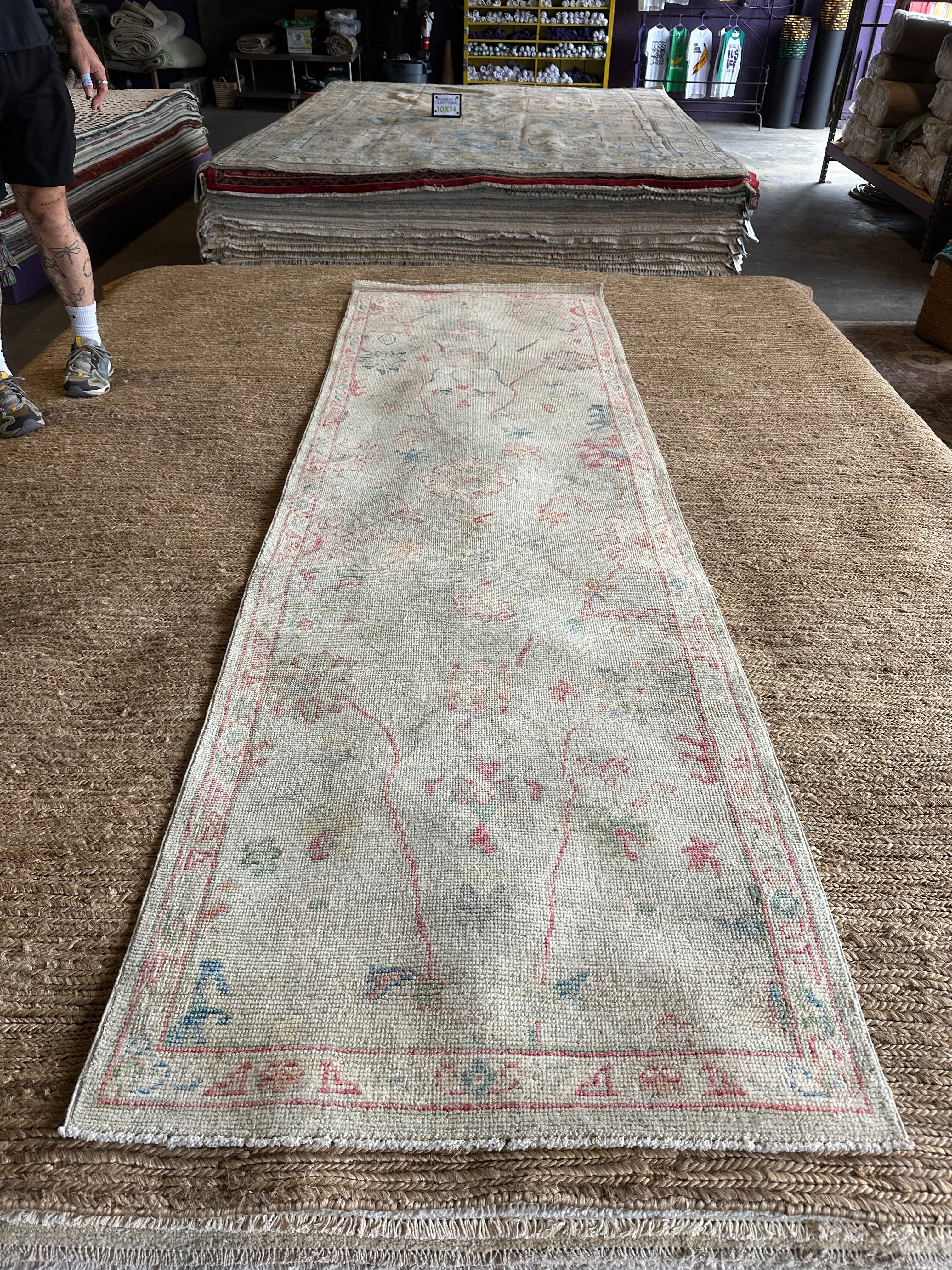 Jodie Elliott 3x9.10 Grey Red Whitewashed Afghani Oushak Runner