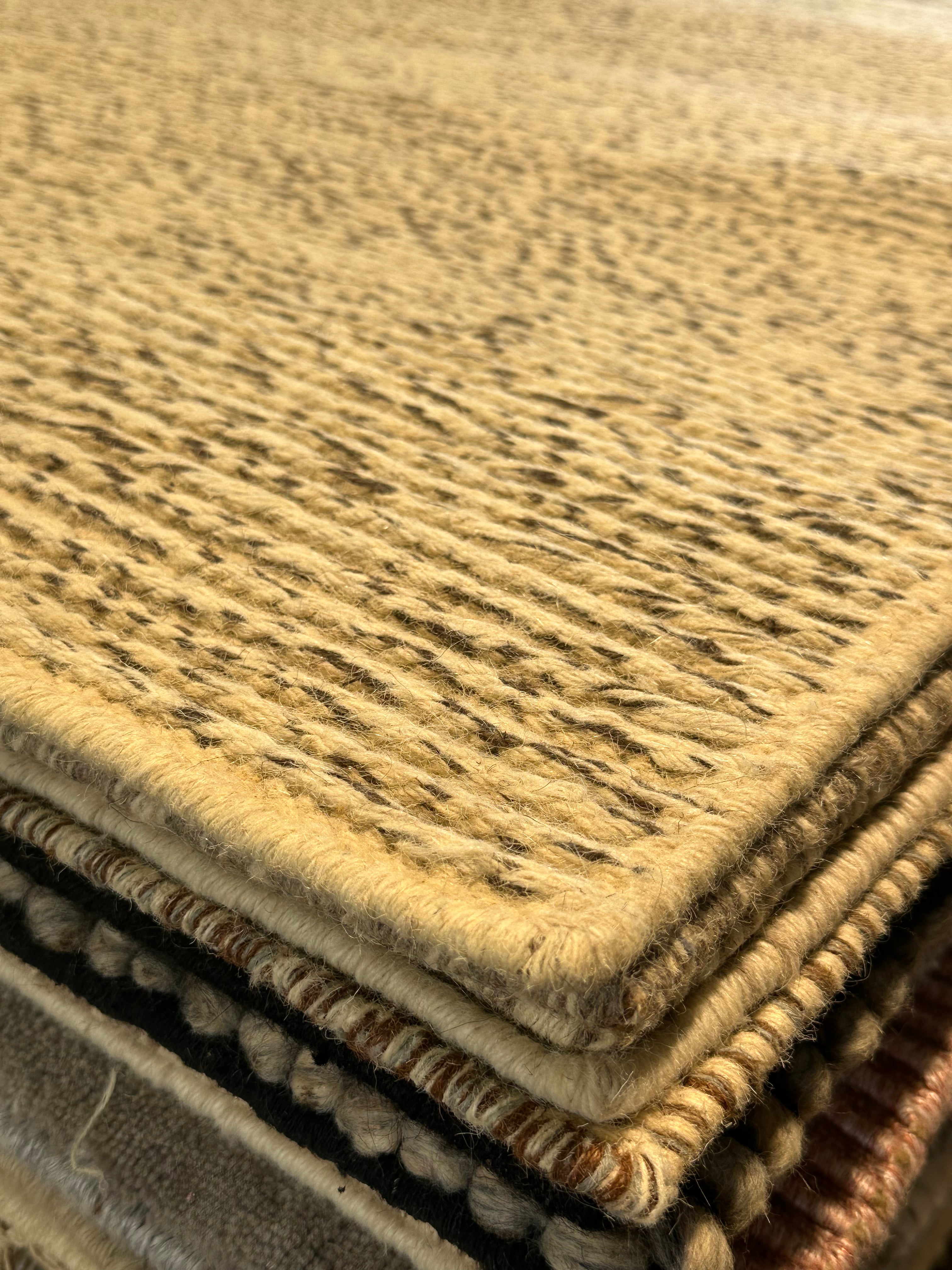 Austin San Beige Handwoven Modern Rug (Multiple Sizes)