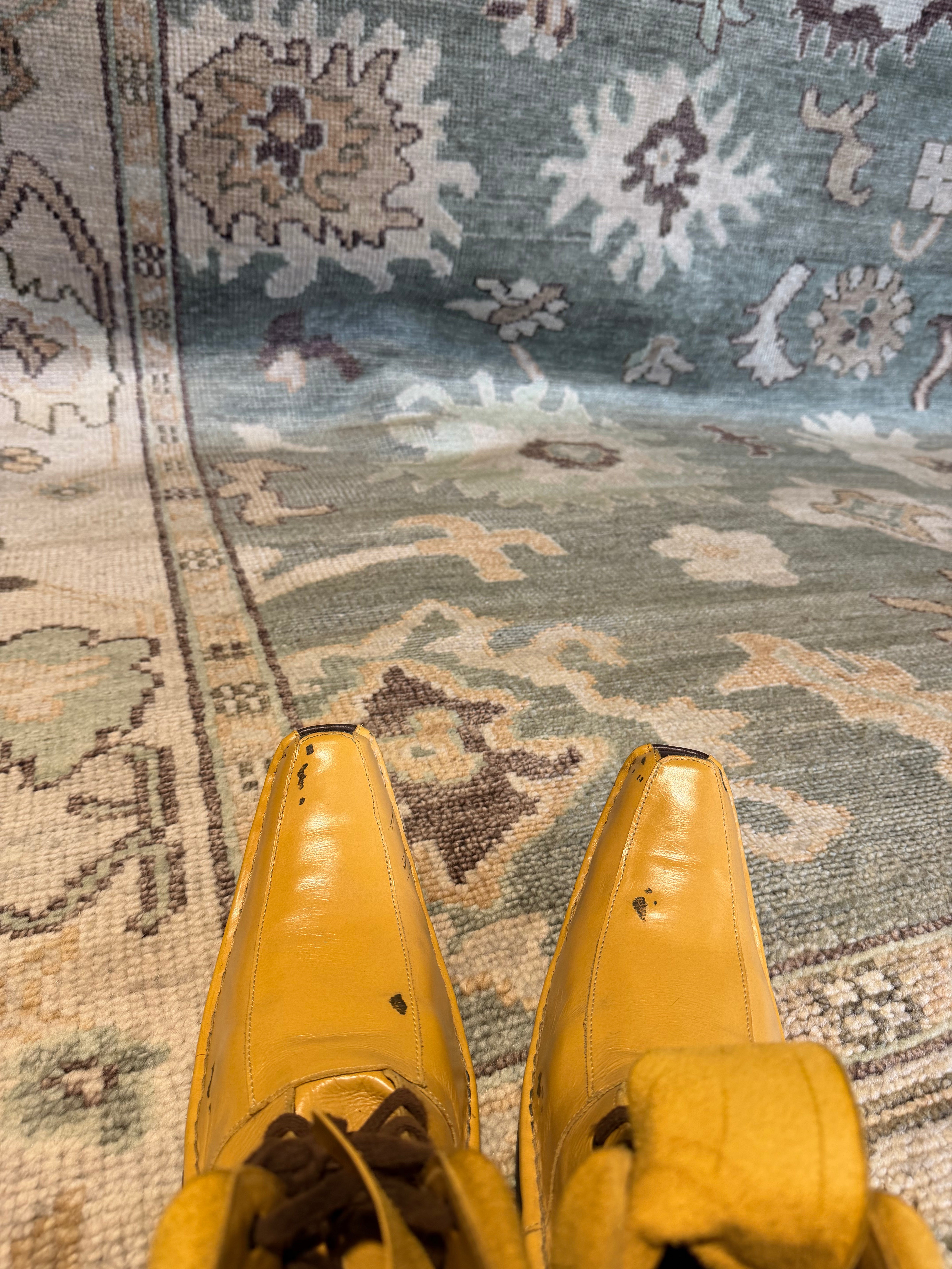 Elise de Wolfe 8x10 Green Hand-Knotted Oushak Rug