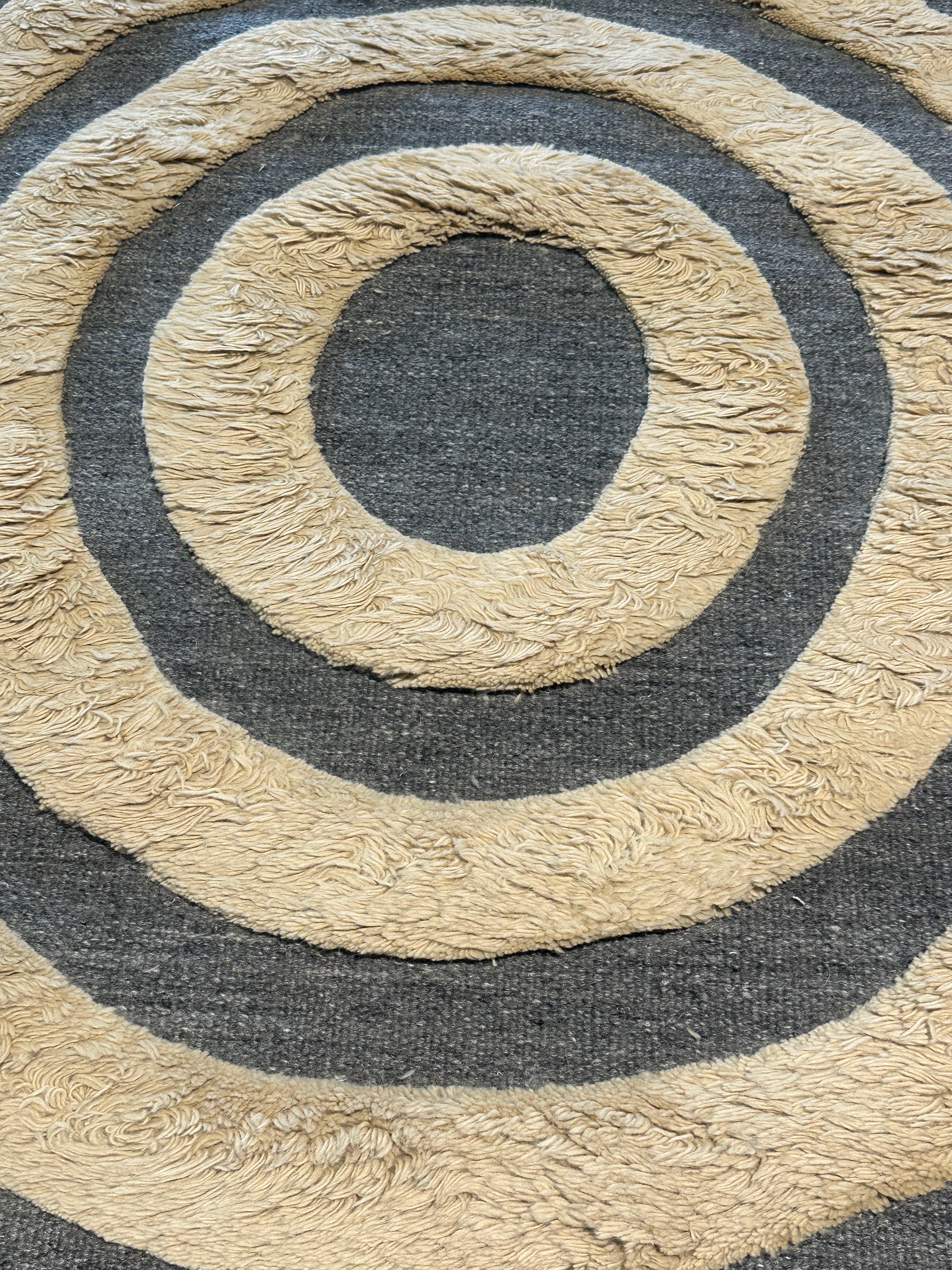 Jay Smith 6.6x9.3 Beige Handwoven Modern Rug