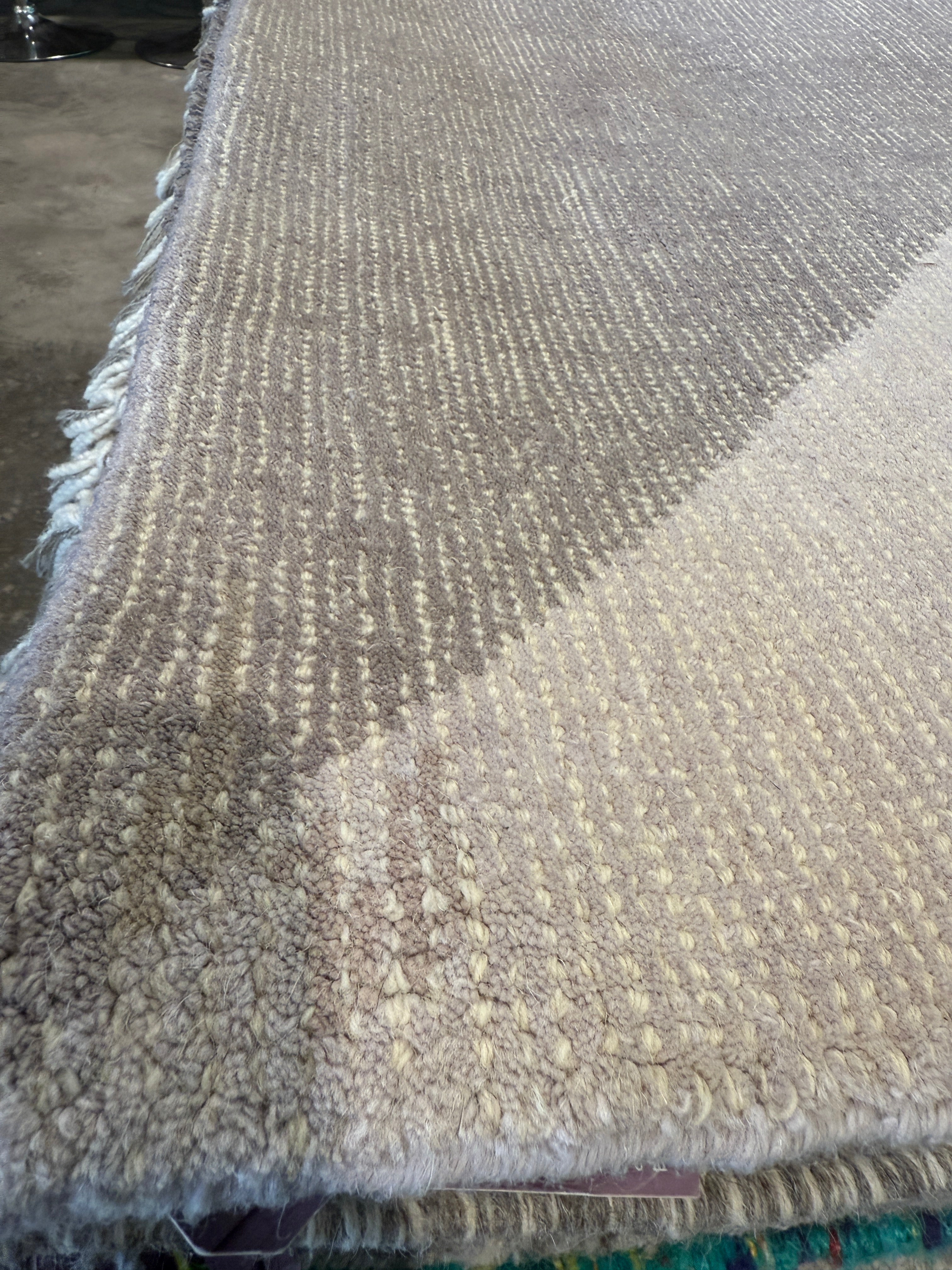 Garrett Aida 8x10 Grey Handwoven Modern Rug