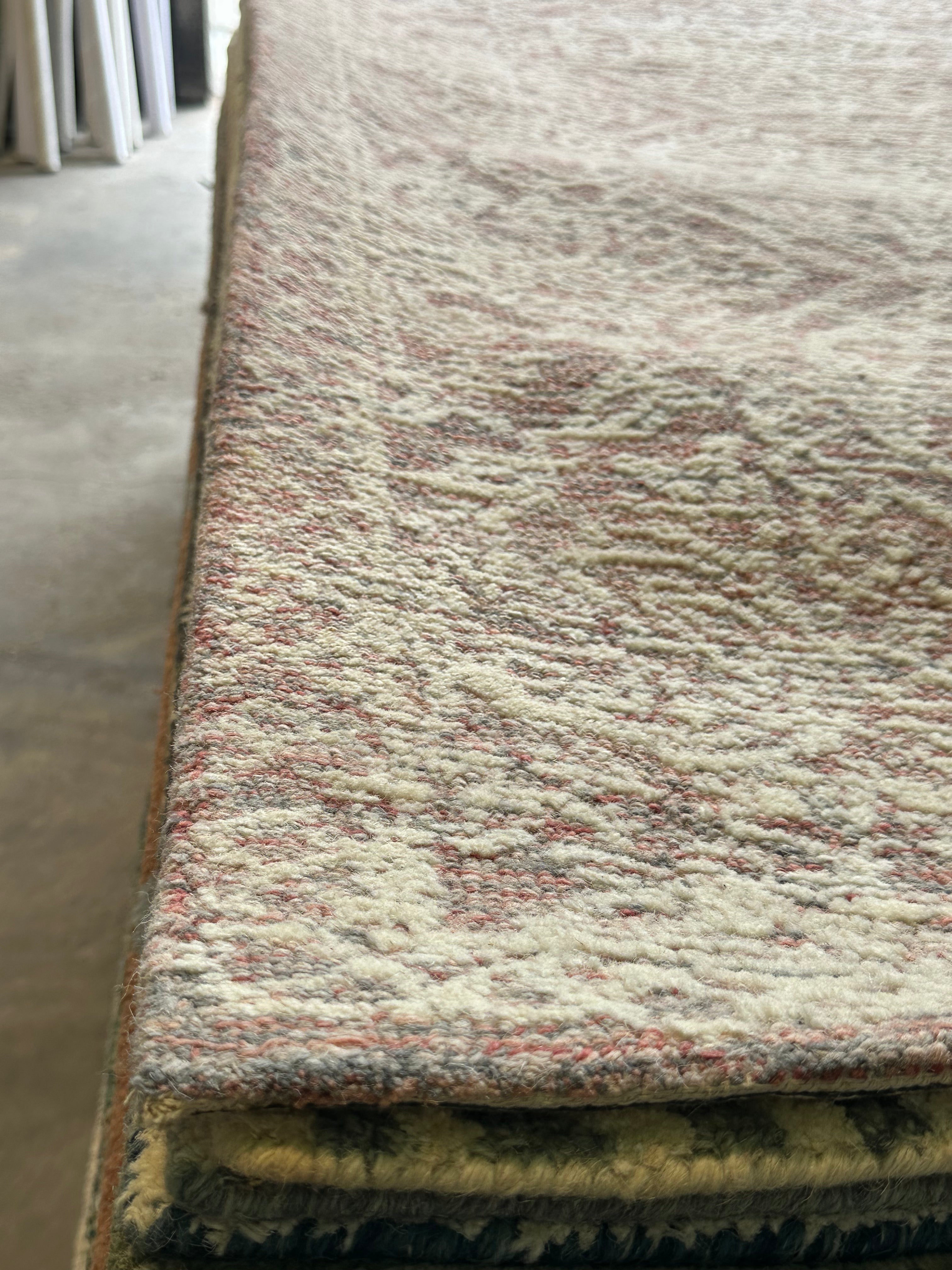 Badass Baxter 5x8 Hand-Tufted Textured Erased