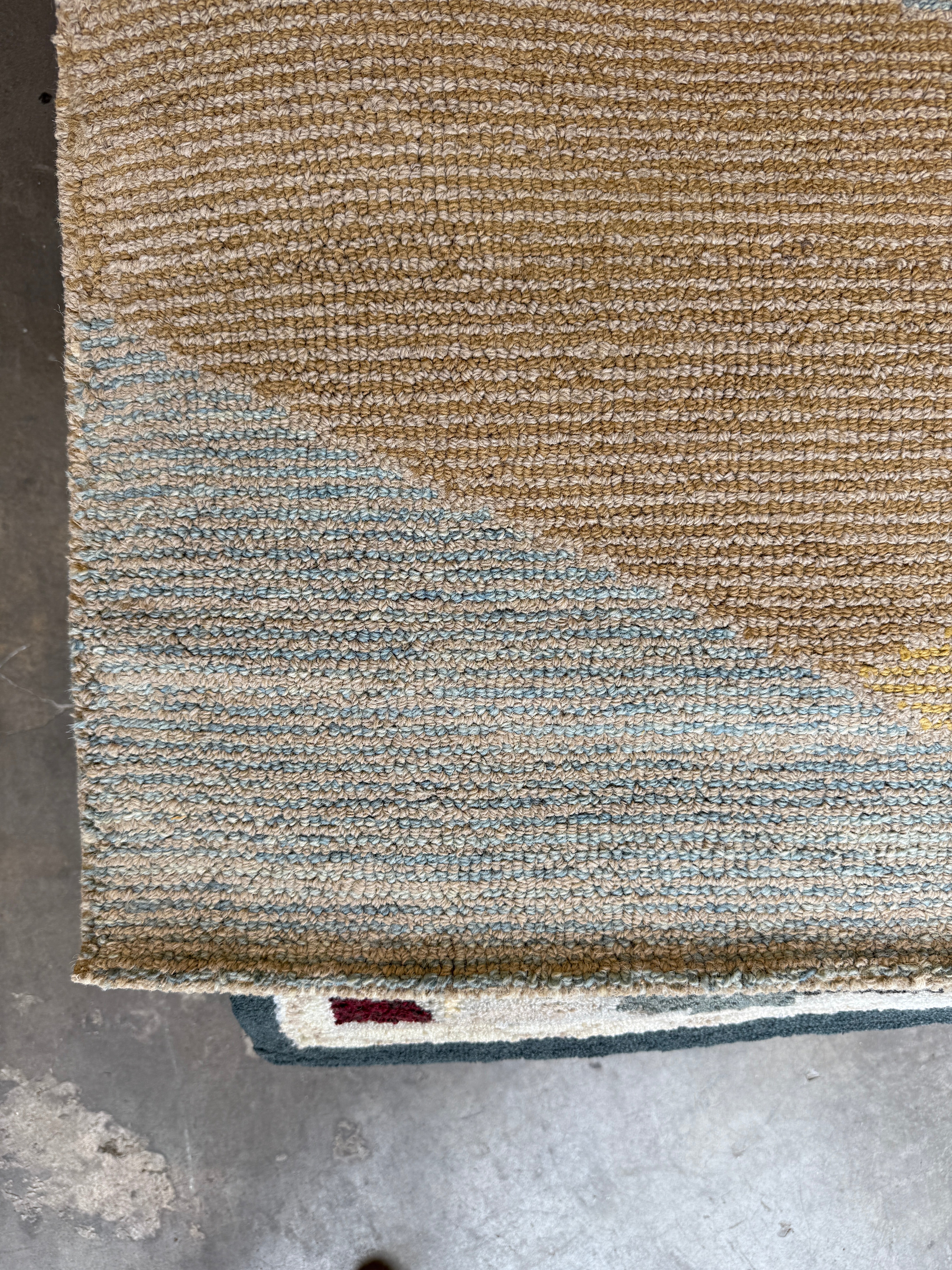 Marilou 5.3x7.6 Hand-Tufted Multi Modern