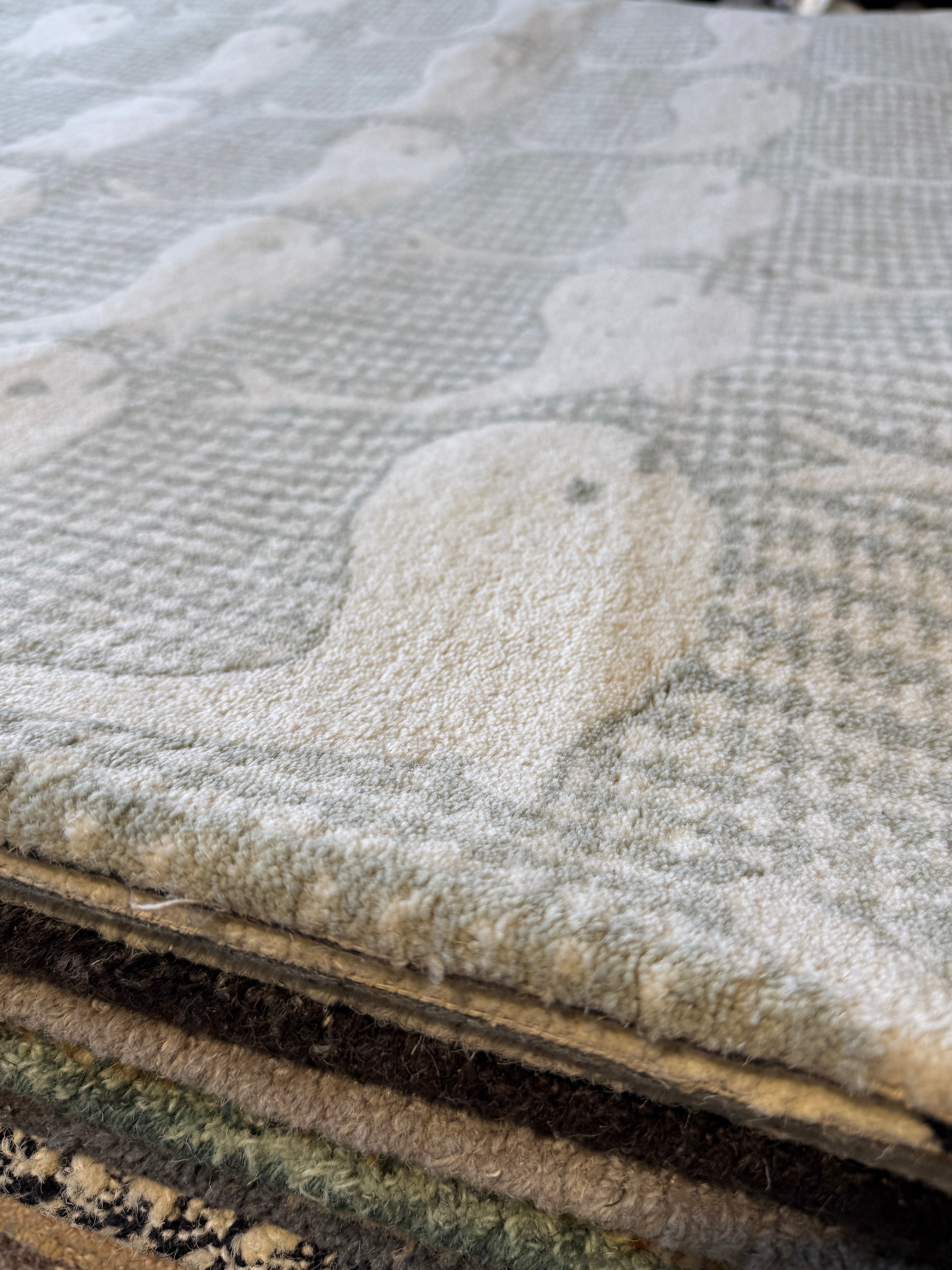 Belkis 5.3x7.6 Hand-Tufted Wool Ivory & Grey Whale