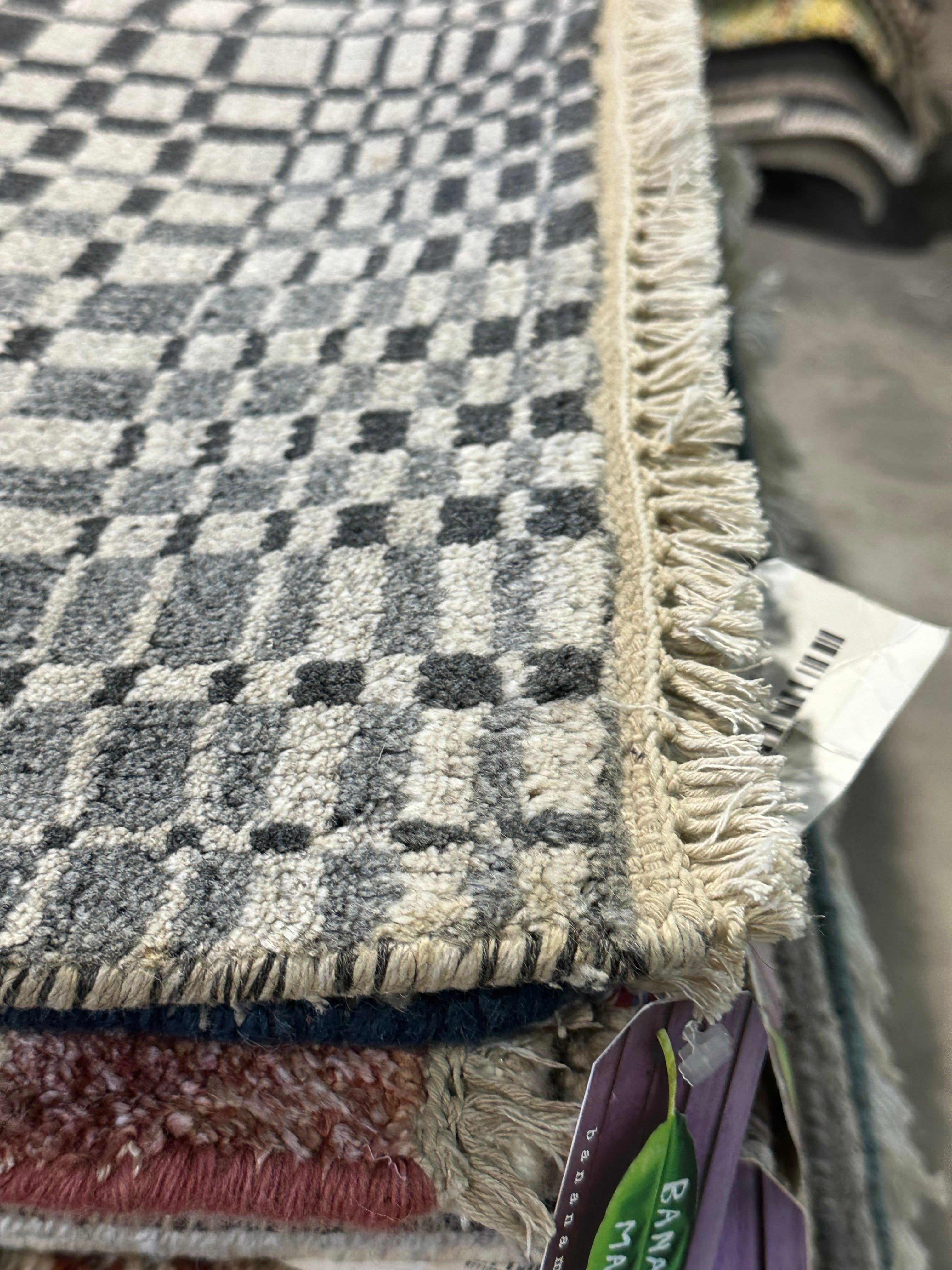 Harrison Xu 4x6 Grey Hand-Knotted Modern Rug