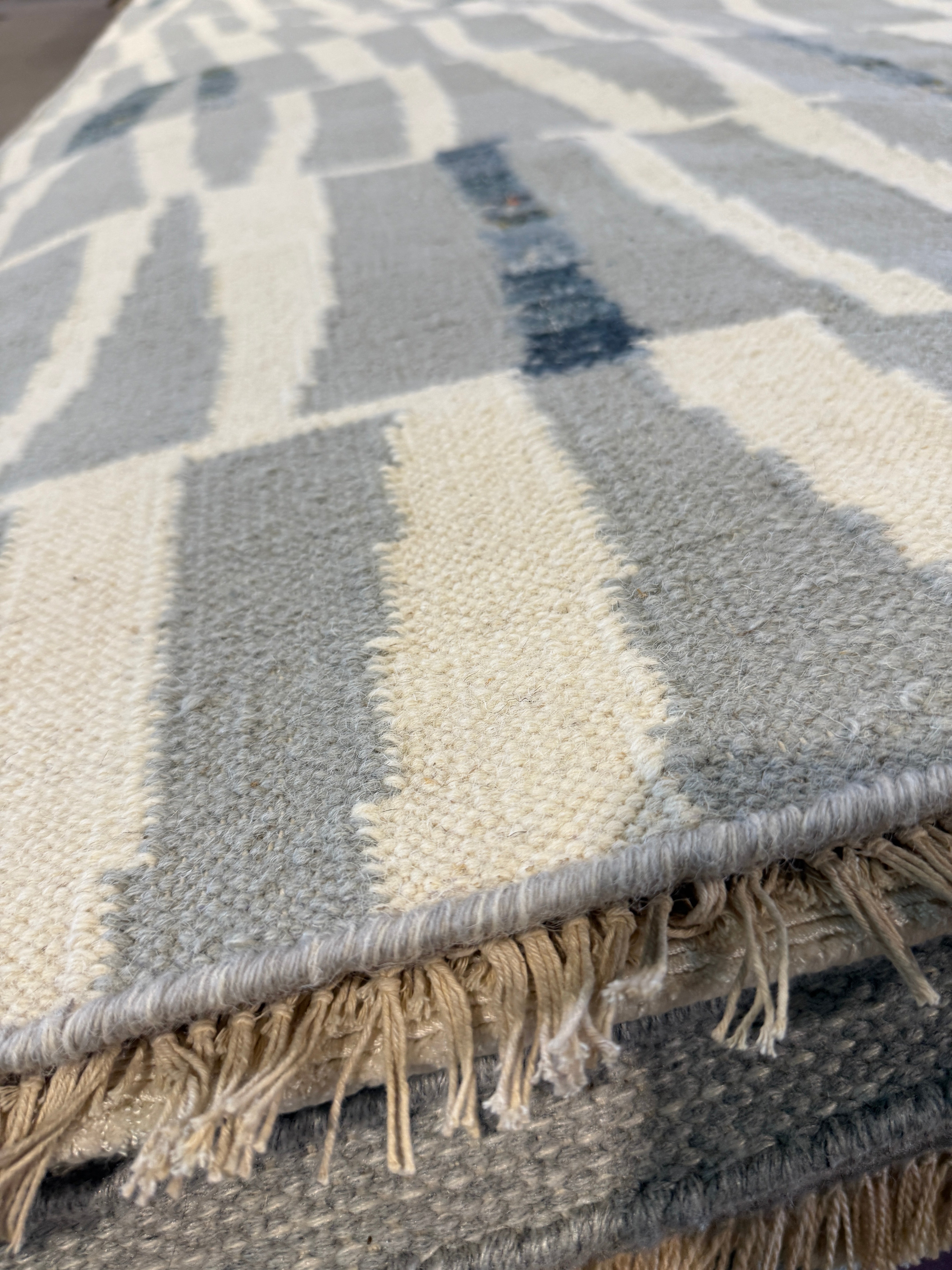 Nate Mitchell 9.3x11.6 Grey Handwoven Modern Rug
