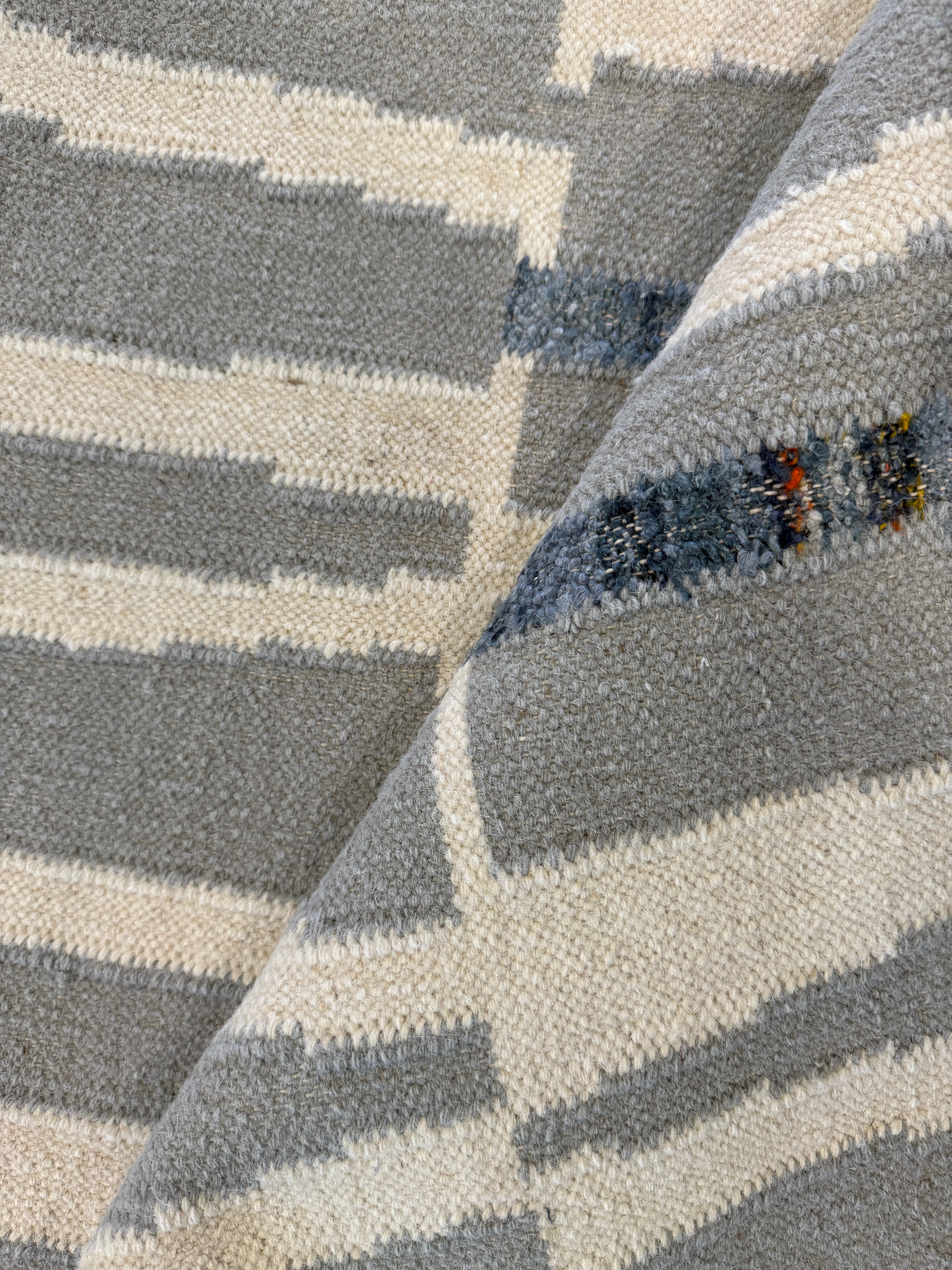 Nate Mitchell 9.3x11.6 Grey Handwoven Modern Rug