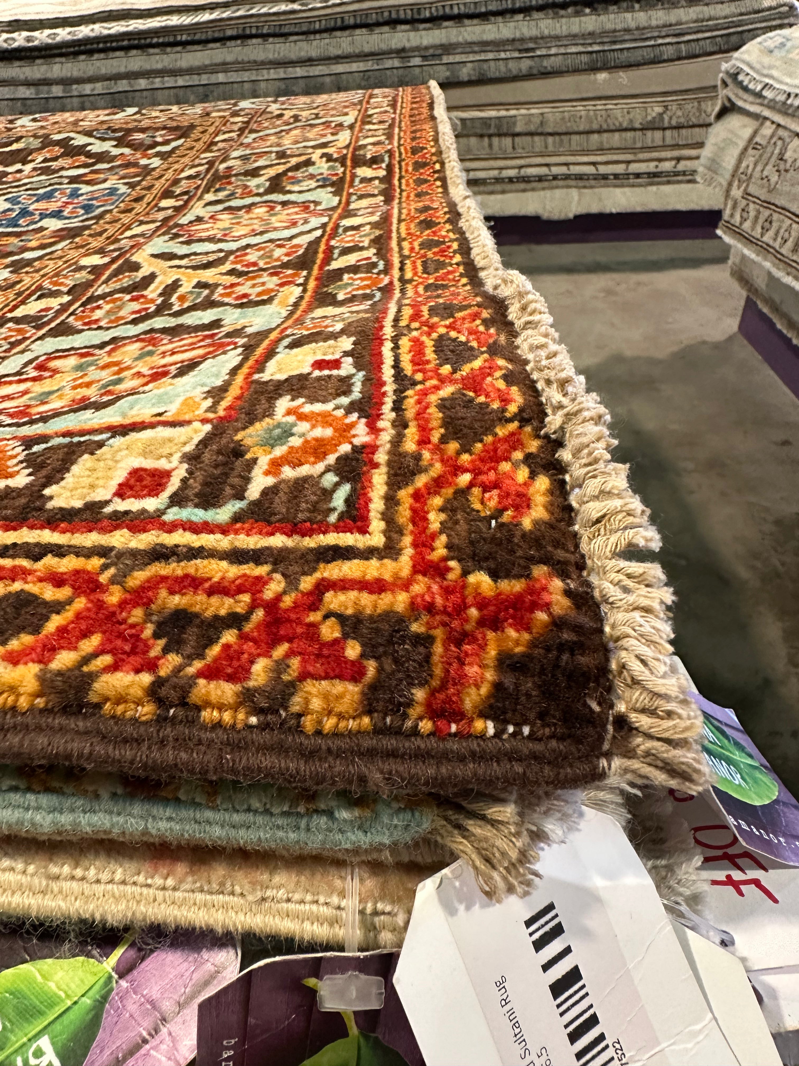 Julia Finch 4x6 Afghani Sultani