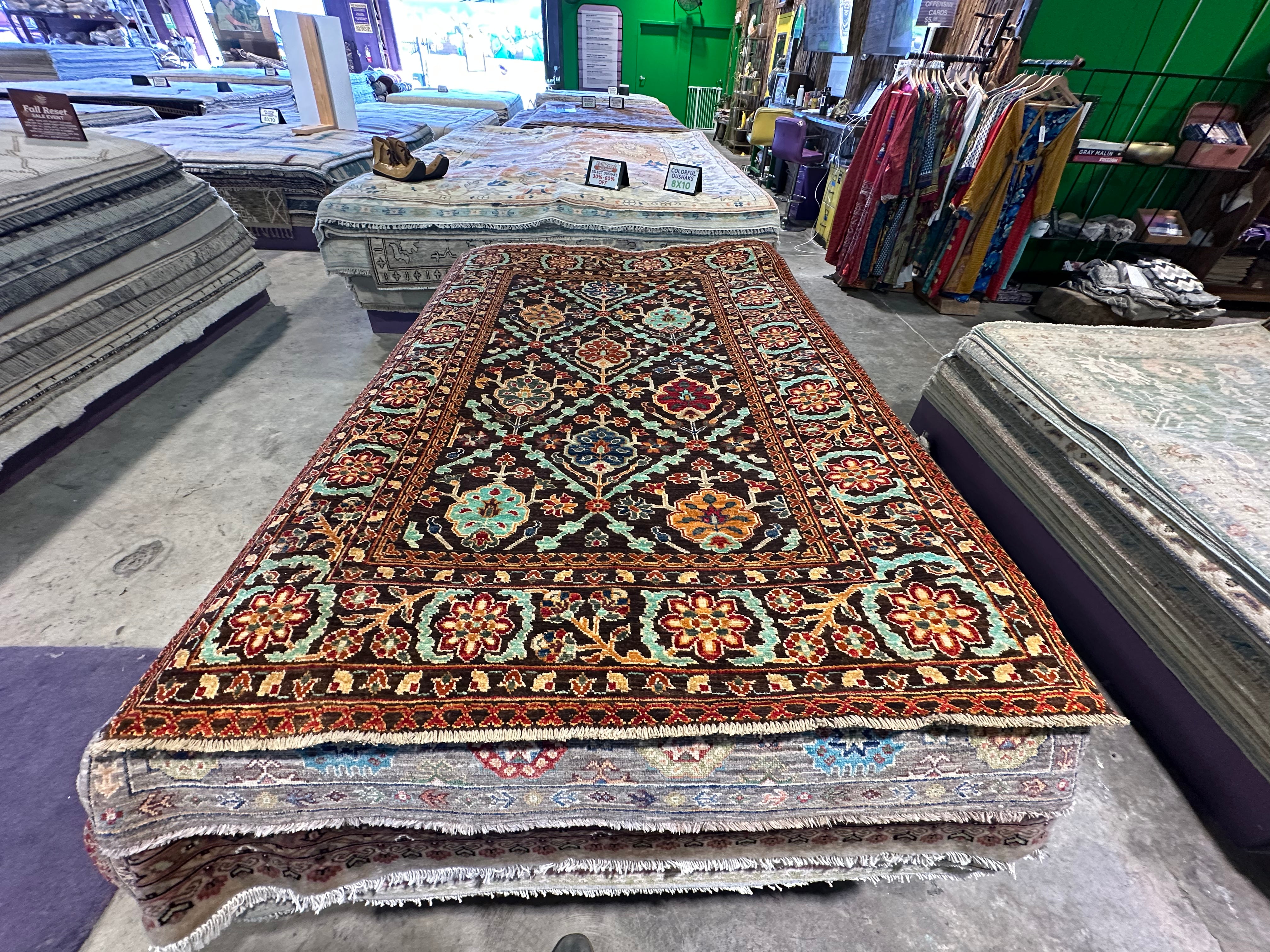 Julia Finch 4x6 Afghani Sultani