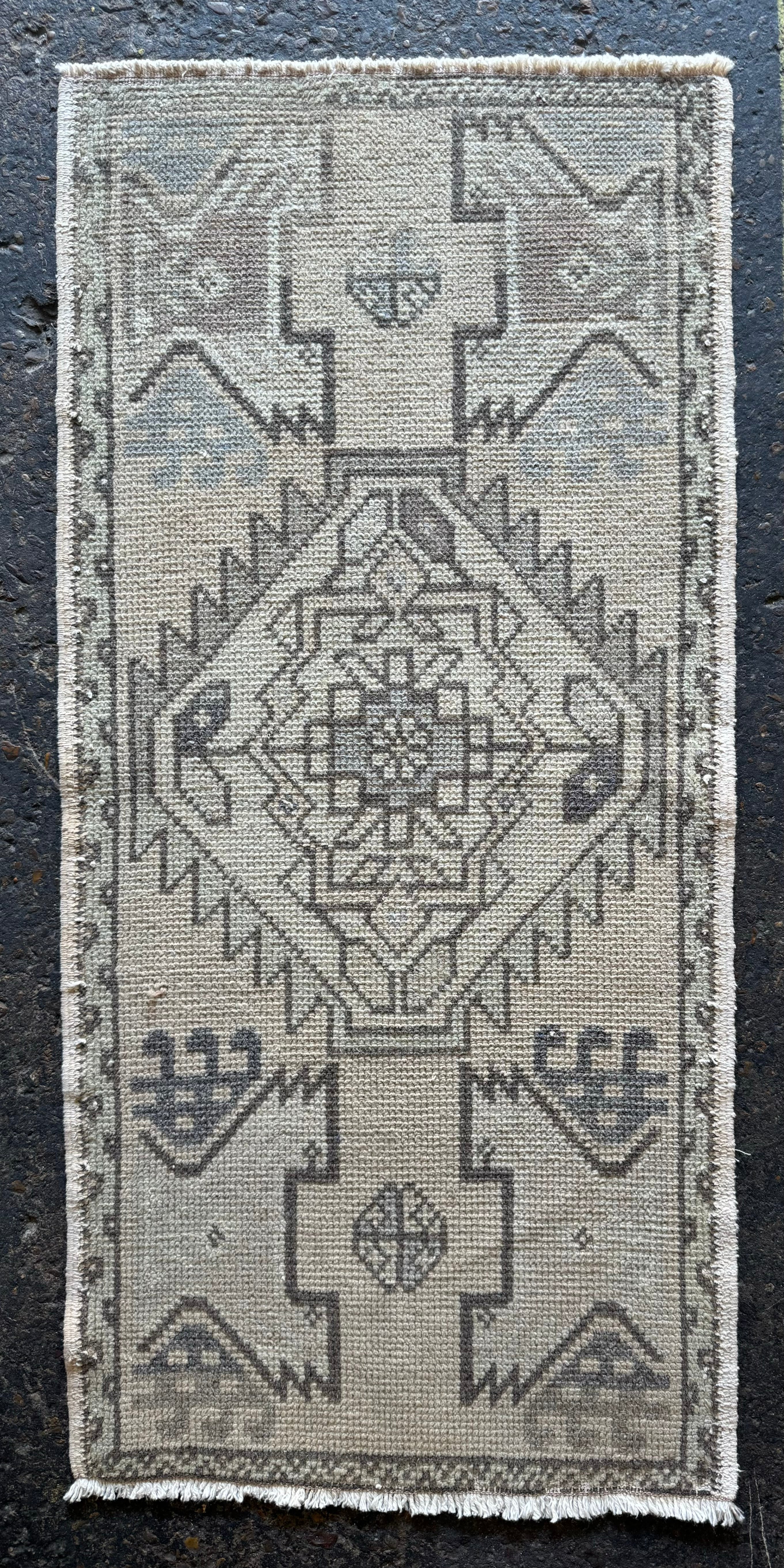 Vintage 1.6x3.2 Tan and Brown Turkish Oushak Small Rug