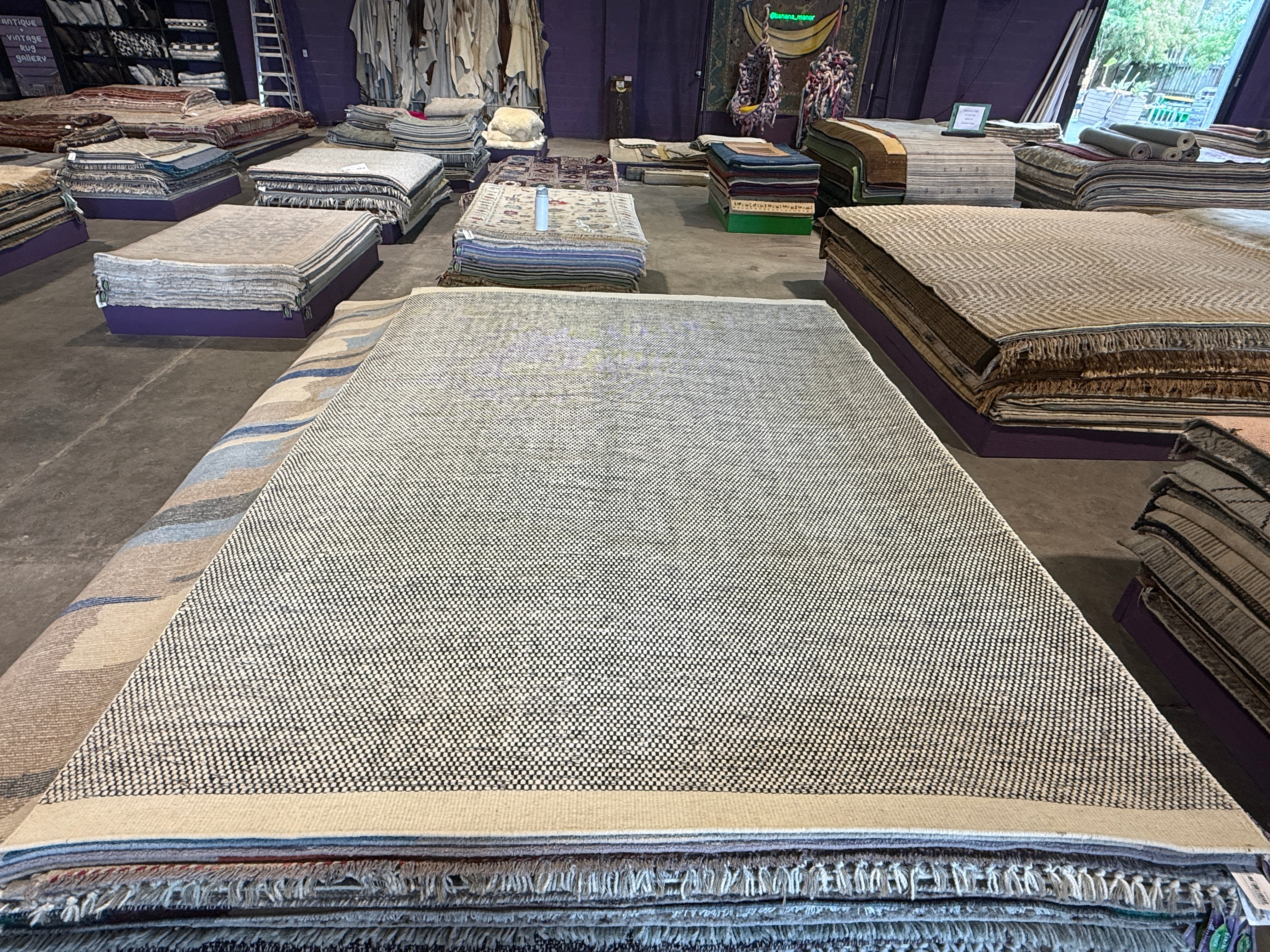 Ryan Mula 6.9x9.6 Black Handwoven Modern Rug