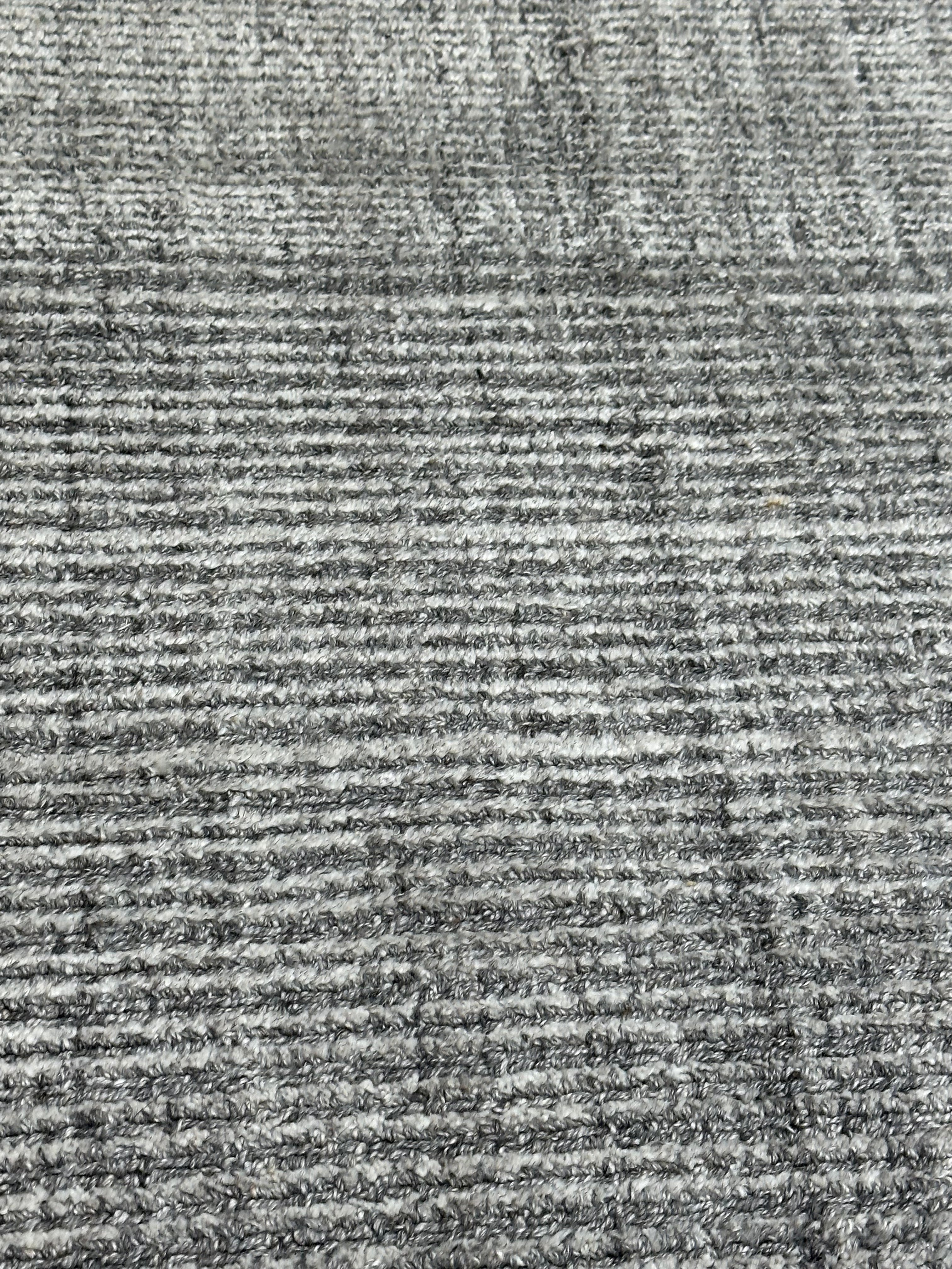 Roberto 4.9x6.6 Hand-Knotted Grey Modern