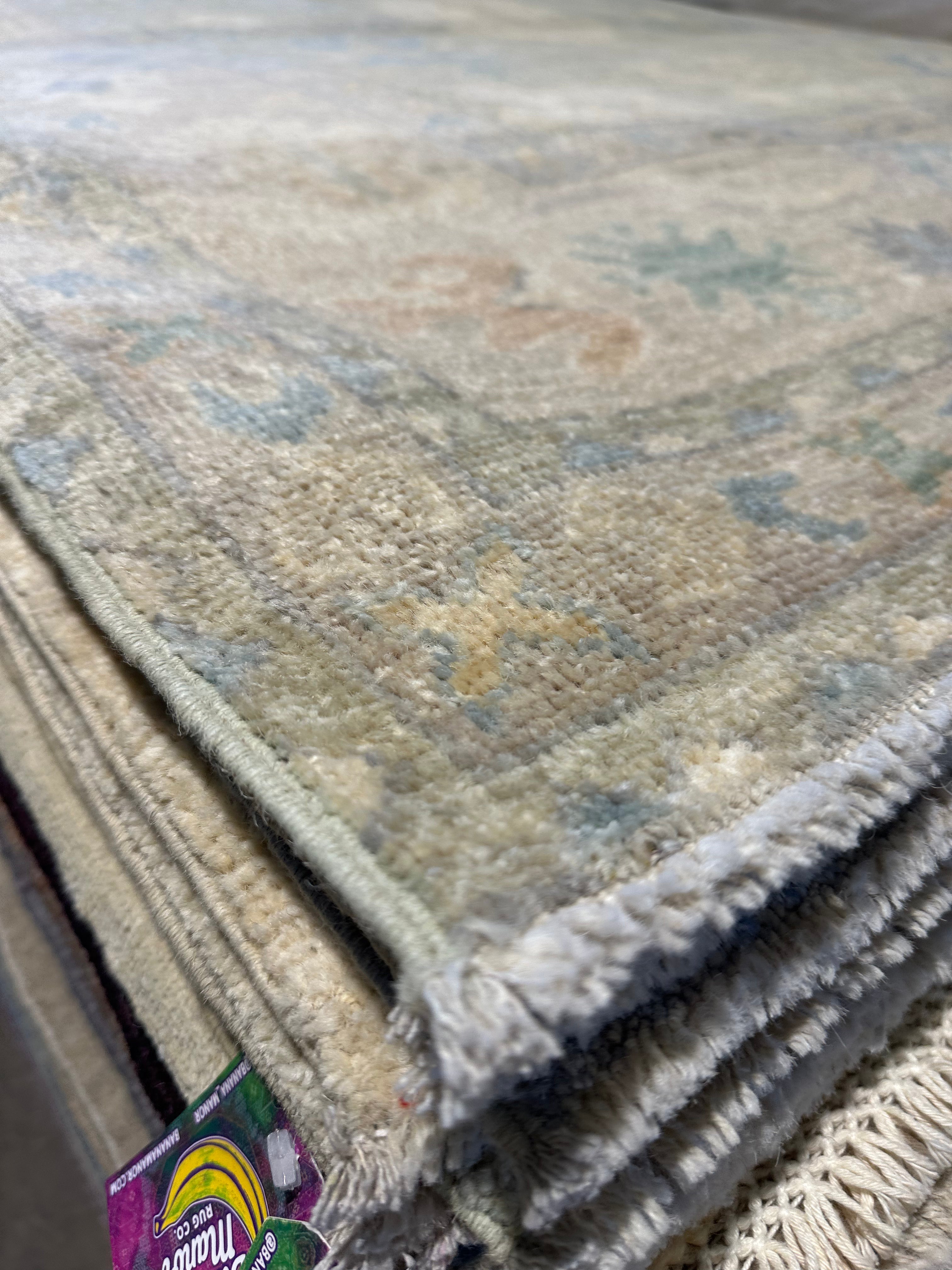 Wendy Elliott 5.9x7.10 Afghani Whitewashed Oushak